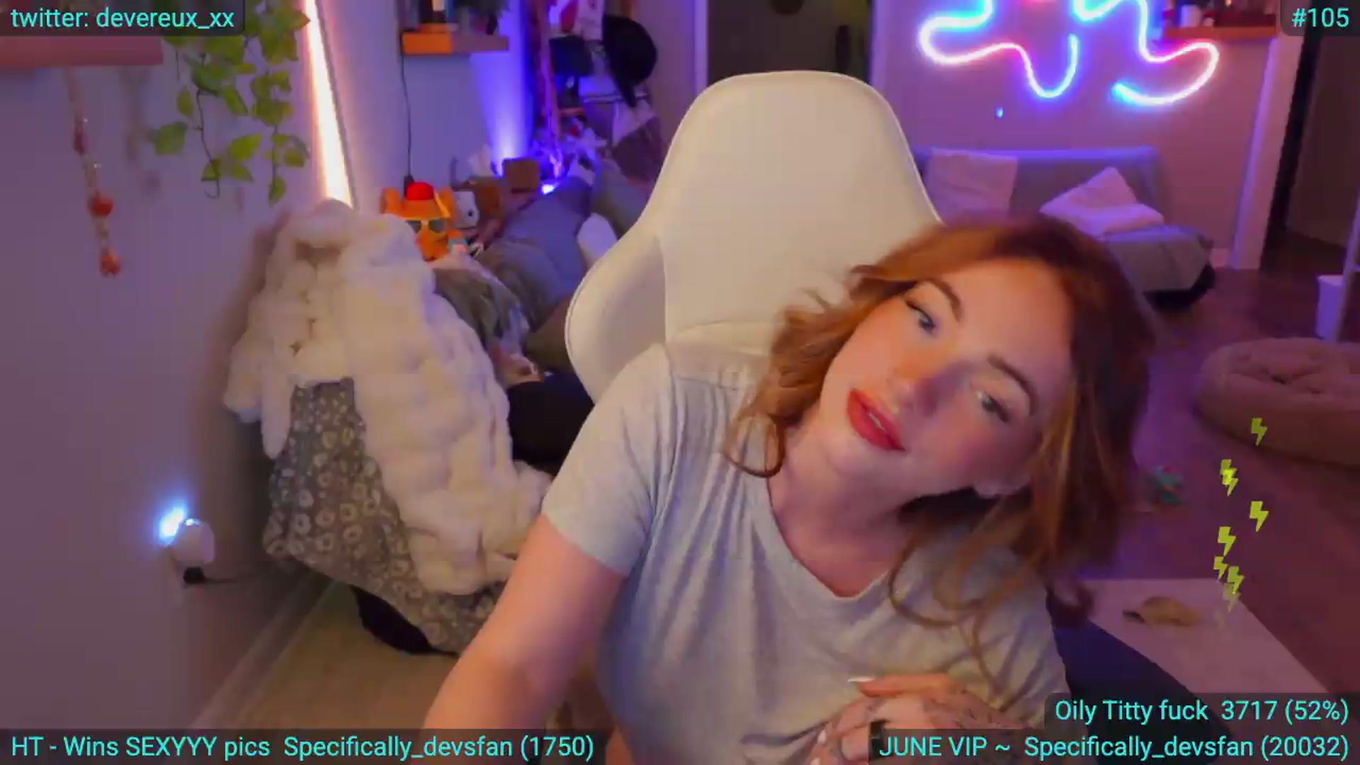 Gallery image thumbnail from DevereuxQ's myfreecams stream on, 06/19/2026, 02:09 image 17 of 20