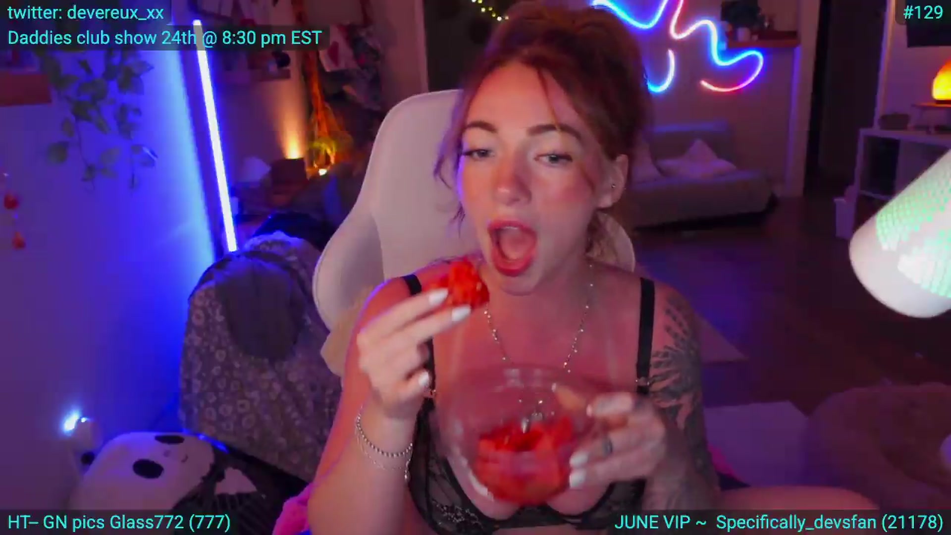 Gallery image thumbnail from DevereuxQ's myfreecams stream on, 06/23/2026, 02:34 image 4 of 20