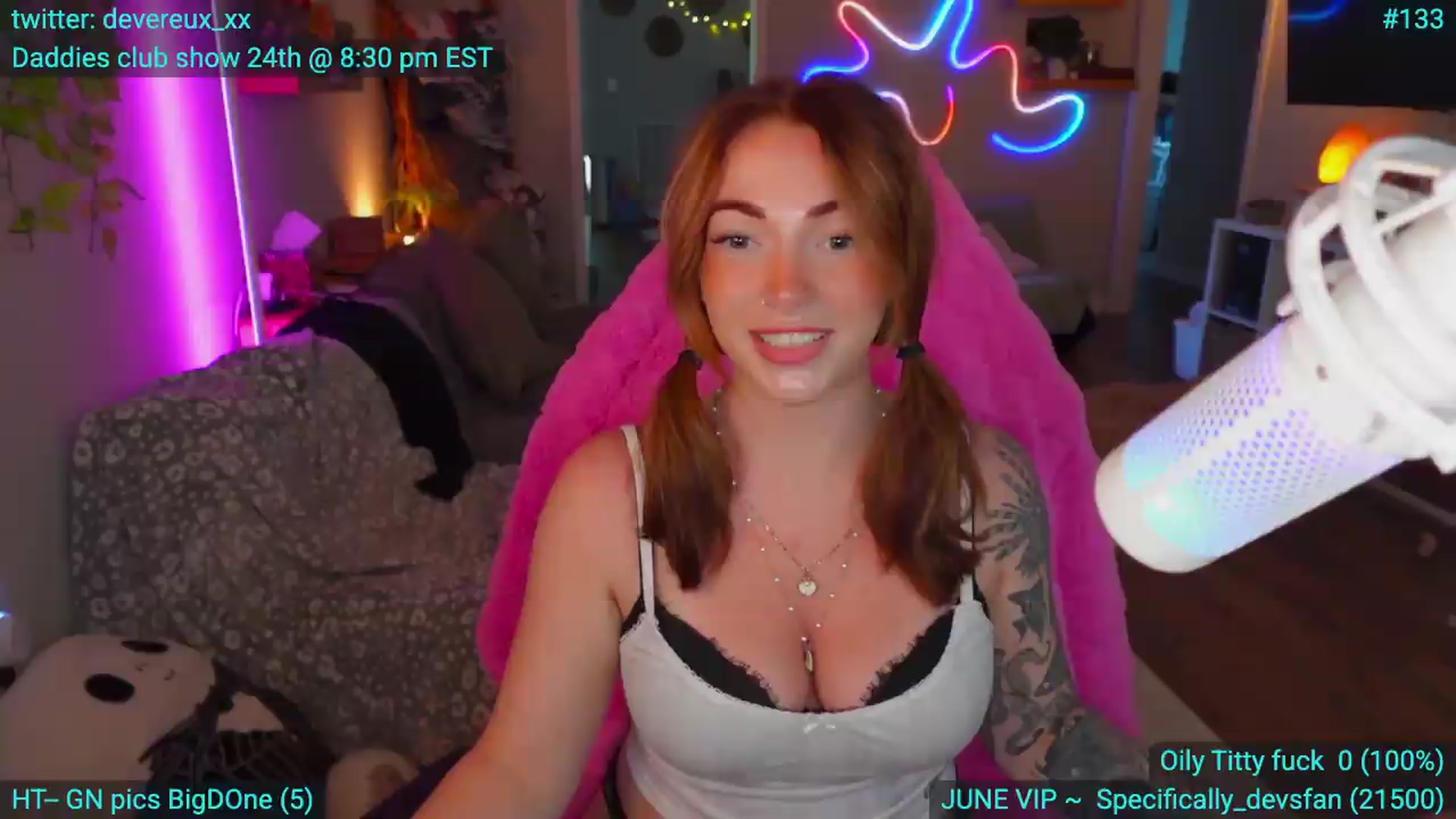 Gallery image thumbnail from DevereuxQ's myfreecams stream on, 06/24/2026, 24:01 image 5 of 20