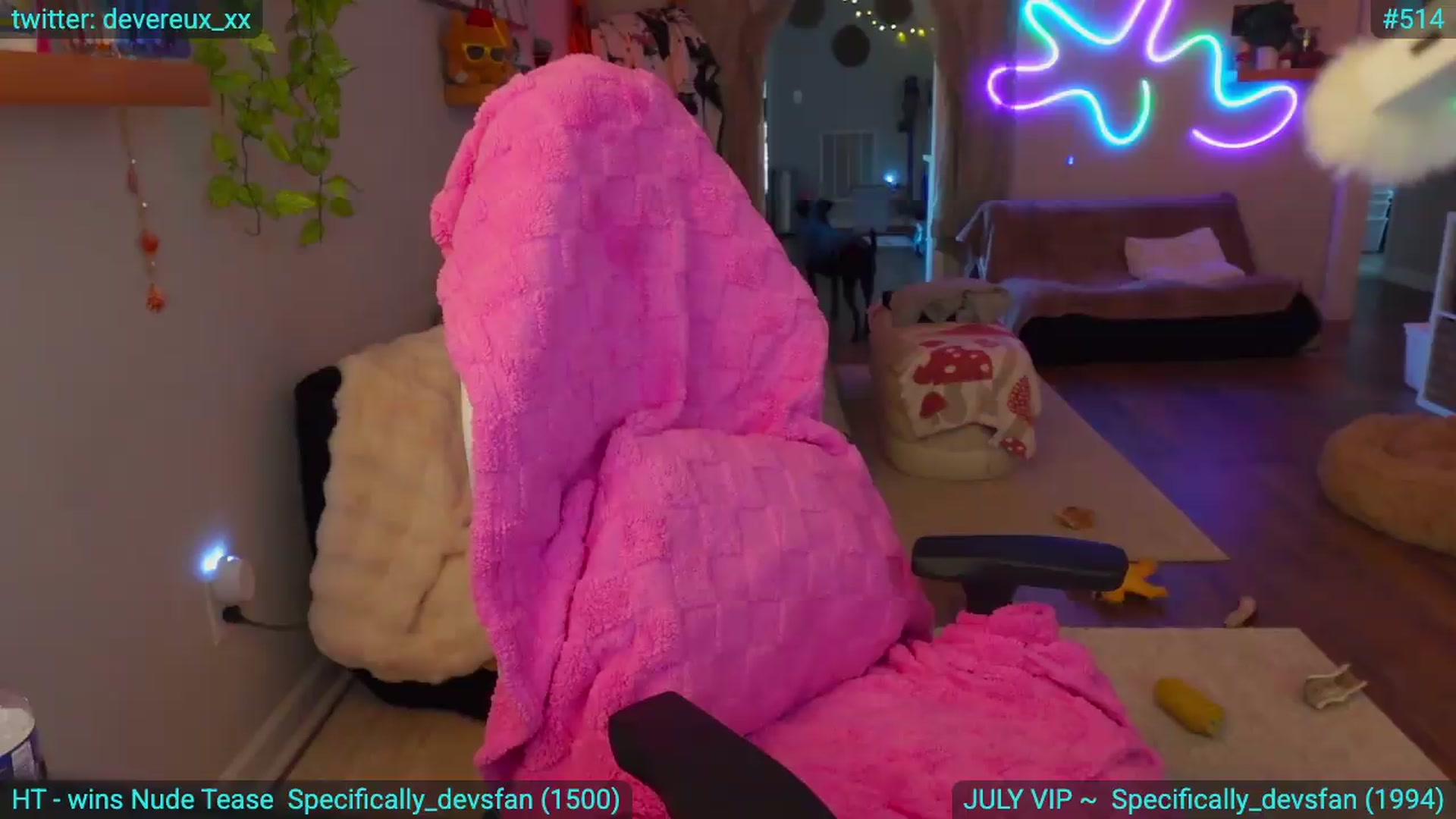 Gallery image thumbnail from DevereuxQ's myfreecams stream on, 07/02/2026, 24:28 image 9 of 20
