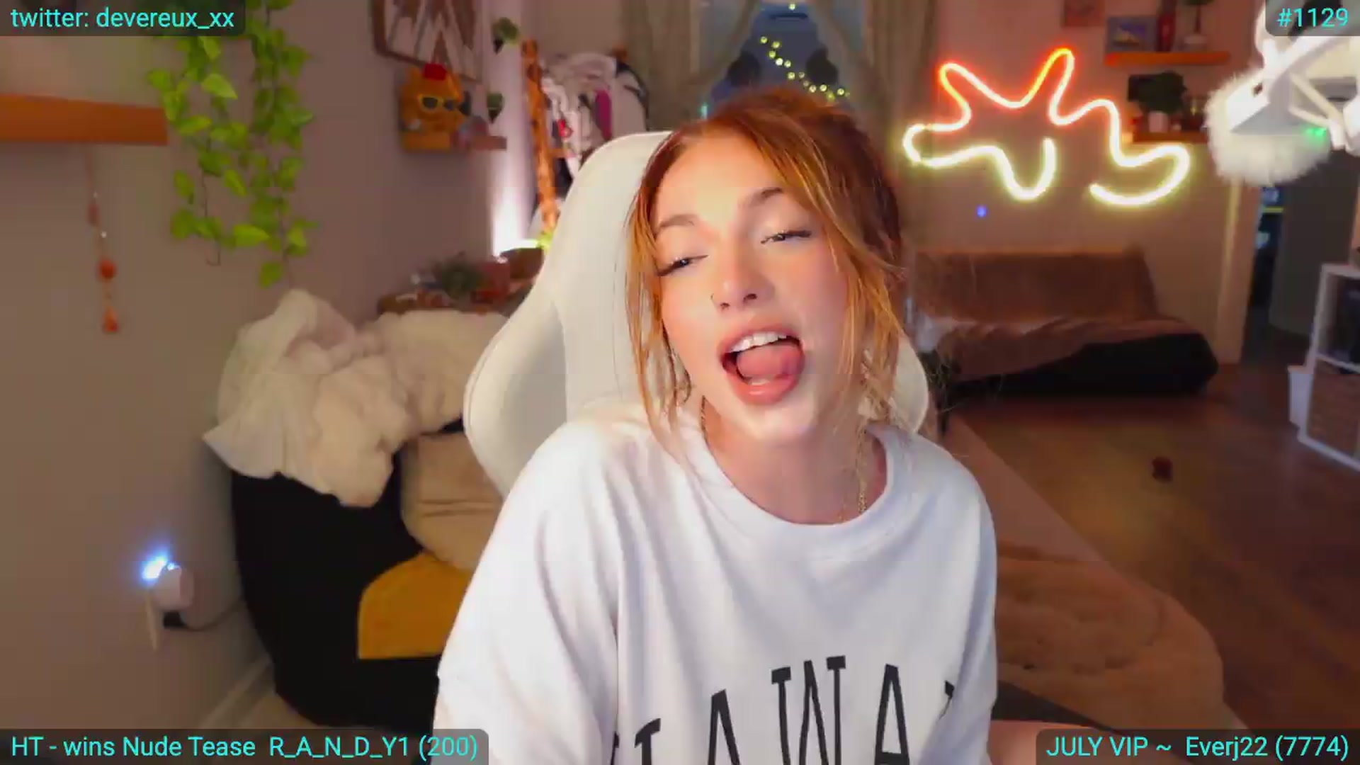 Gallery image thumbnail from DevereuxQ's myfreecams stream on, 07/14/2026, 24:01 image 1 of 20