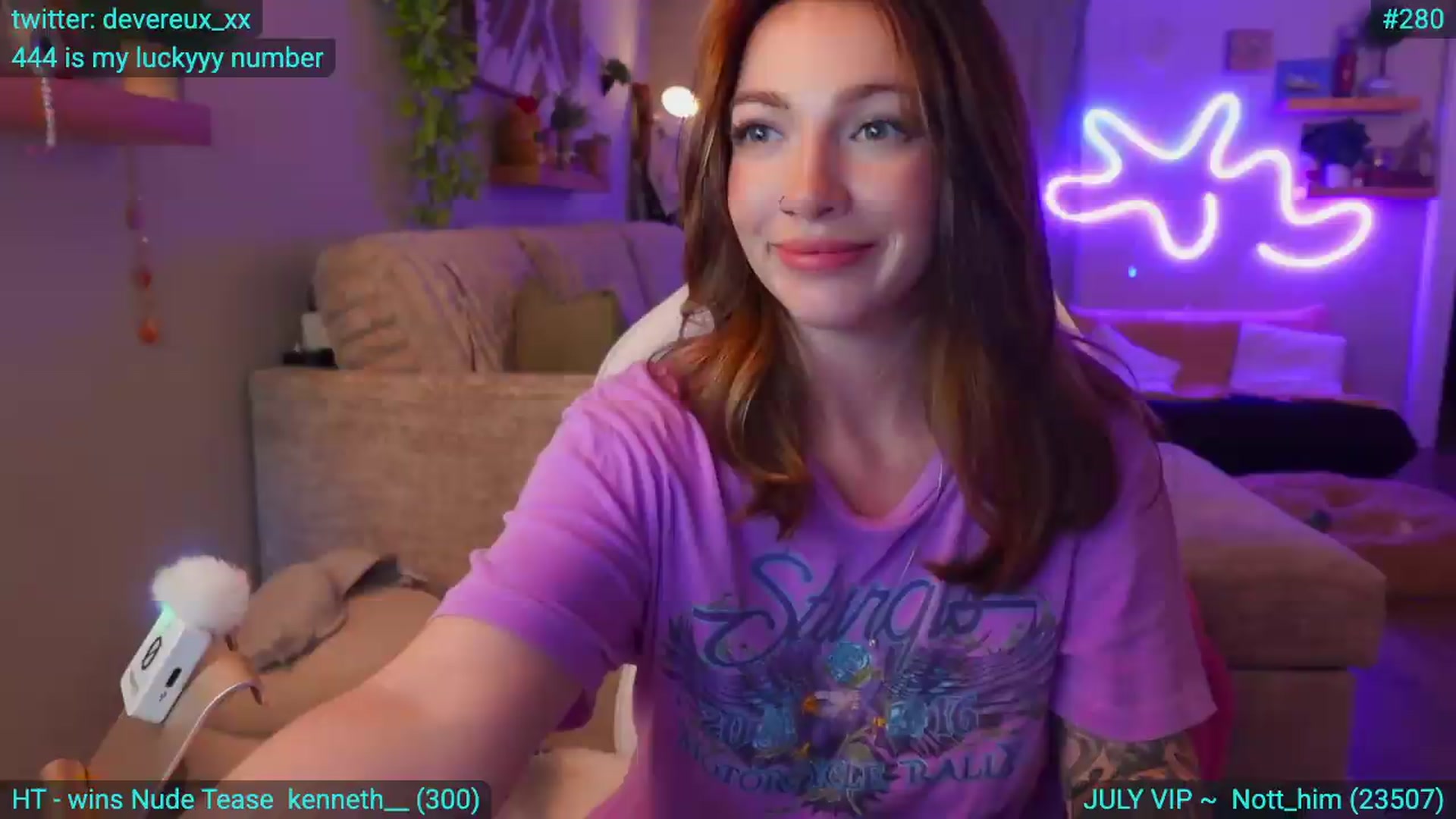 Gallery image thumbnail from DevereuxQ's myfreecams stream on, 07/28/2026, 02:10 image 3 of 20