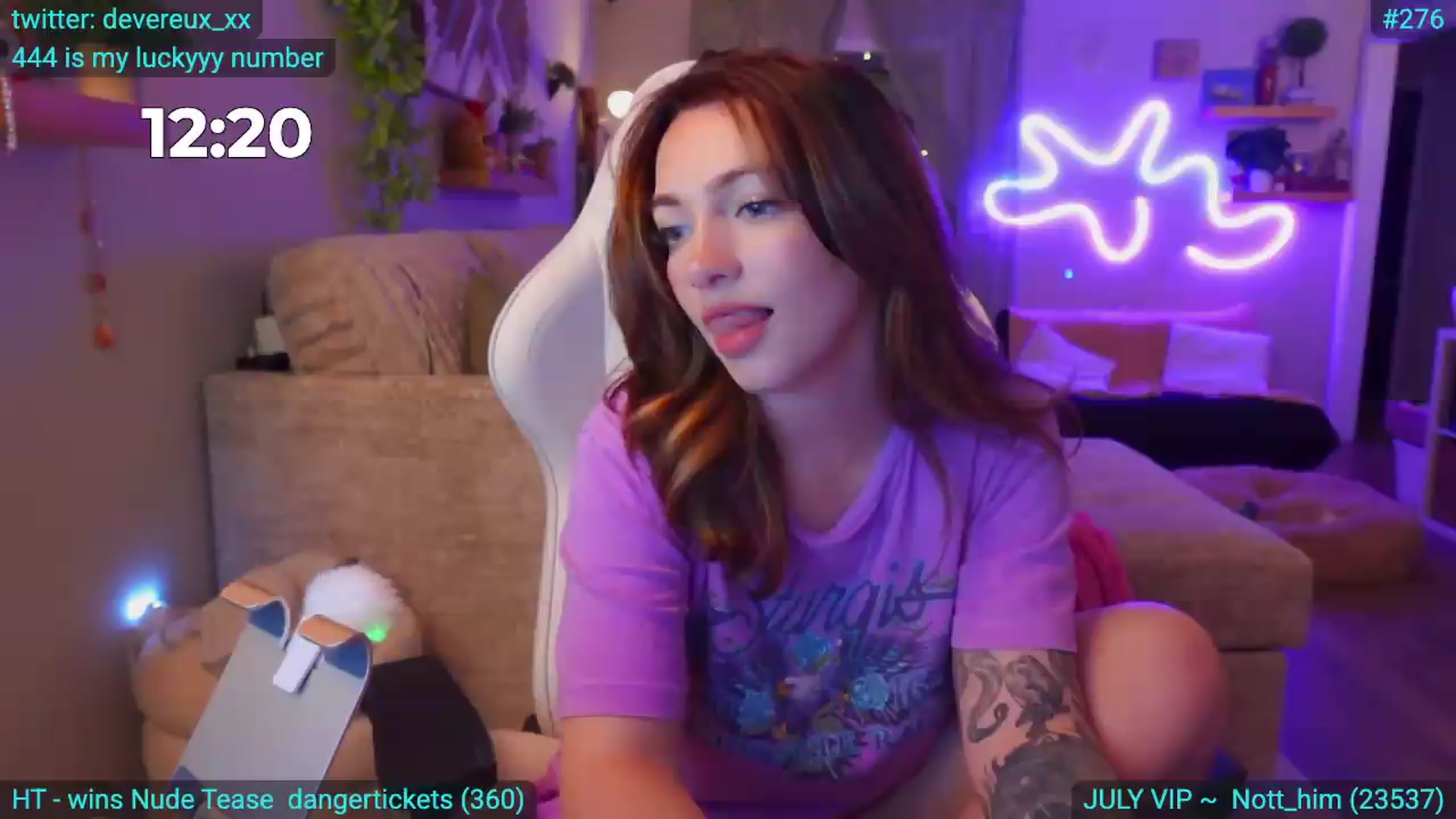 Gallery image thumbnail from DevereuxQ's myfreecams stream on, 07/28/2026, 02:10 image 15 of 20