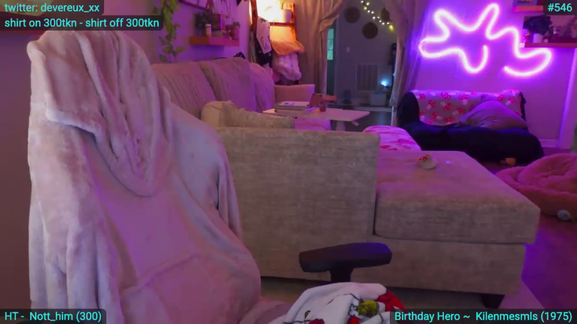 Gallery image thumbnail from DevereuxQ's myfreecams stream on, 08/05/2026, 24:50 image 13 of 20