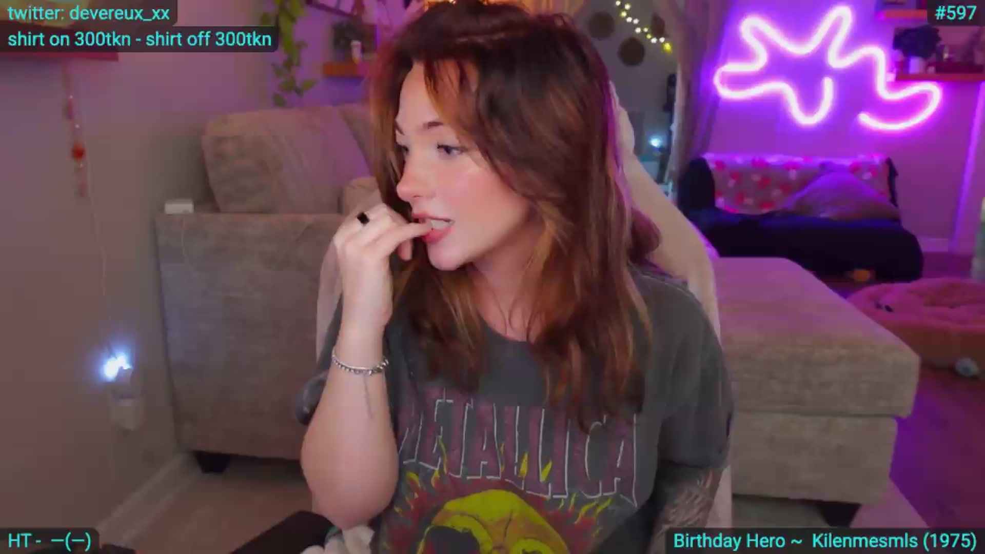 Gallery image thumbnail from DevereuxQ's myfreecams stream on, 08/05/2026, 24:50 image 4 of 20