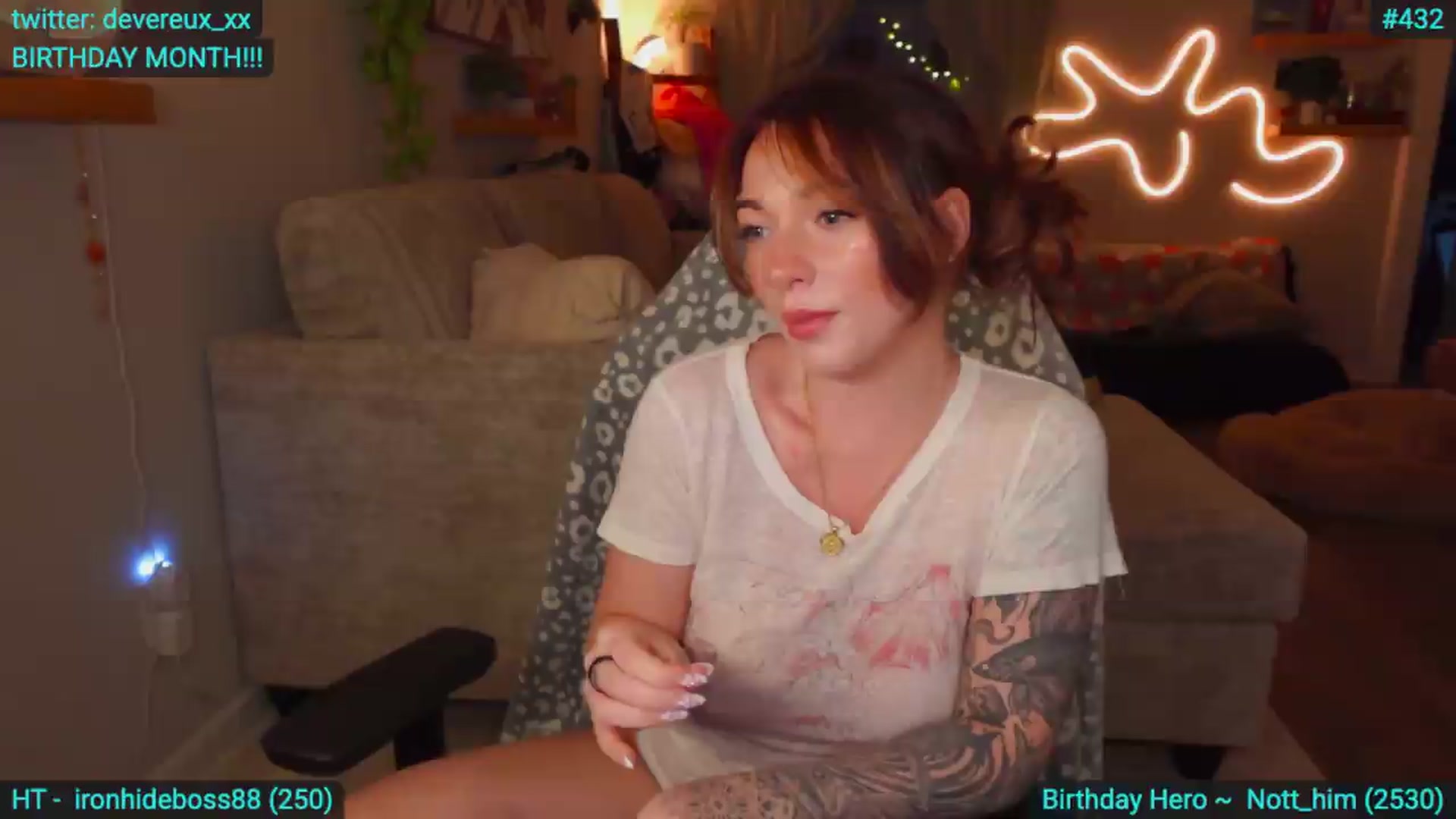 Gallery image thumbnail from DevereuxQ's myfreecams stream on, 08/07/2026, 02:40 image 6 of 20