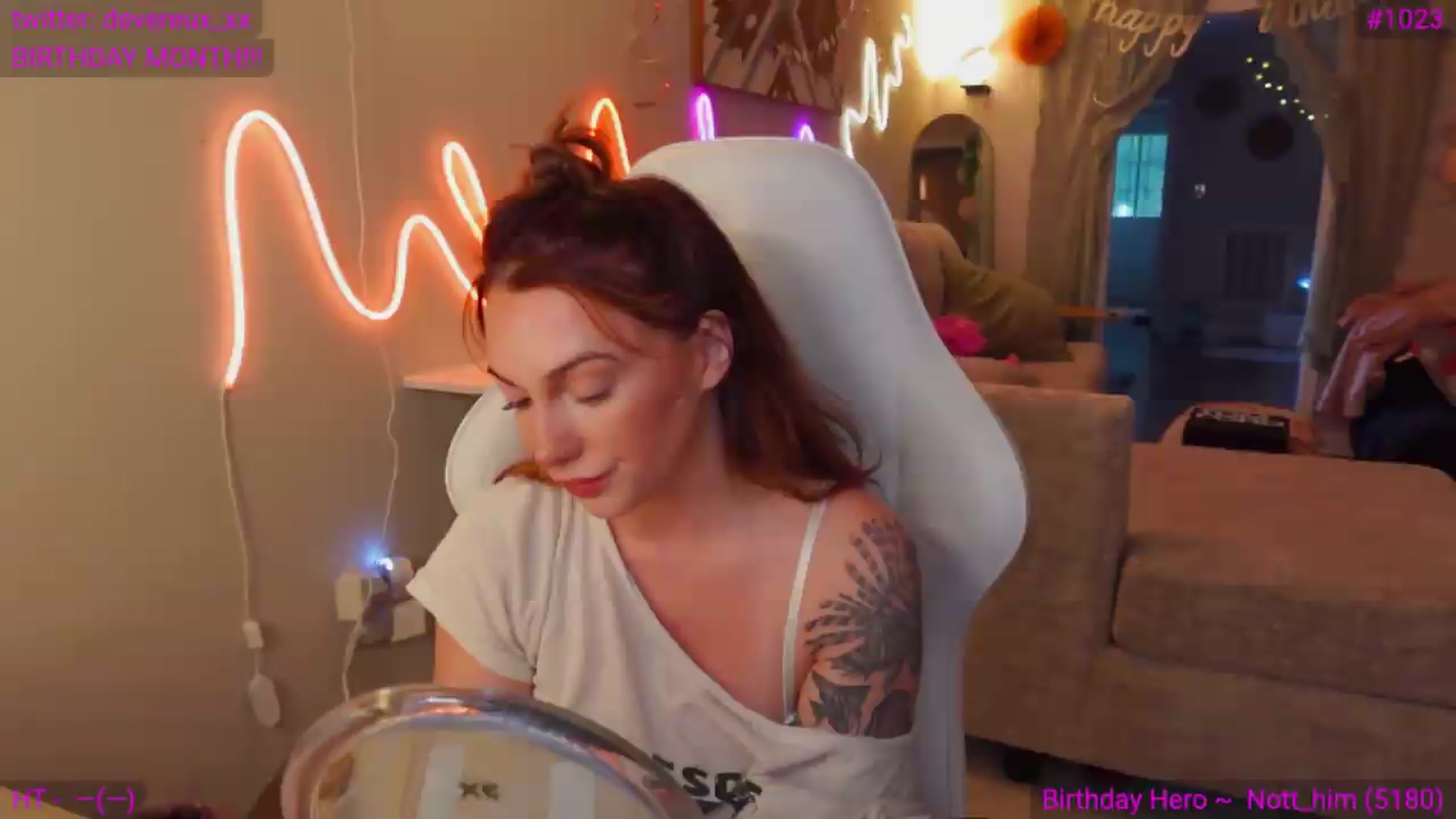 Gallery image thumbnail from DevereuxQ's myfreecams stream on, 08/17/2026, 23:28 image 10 of 20