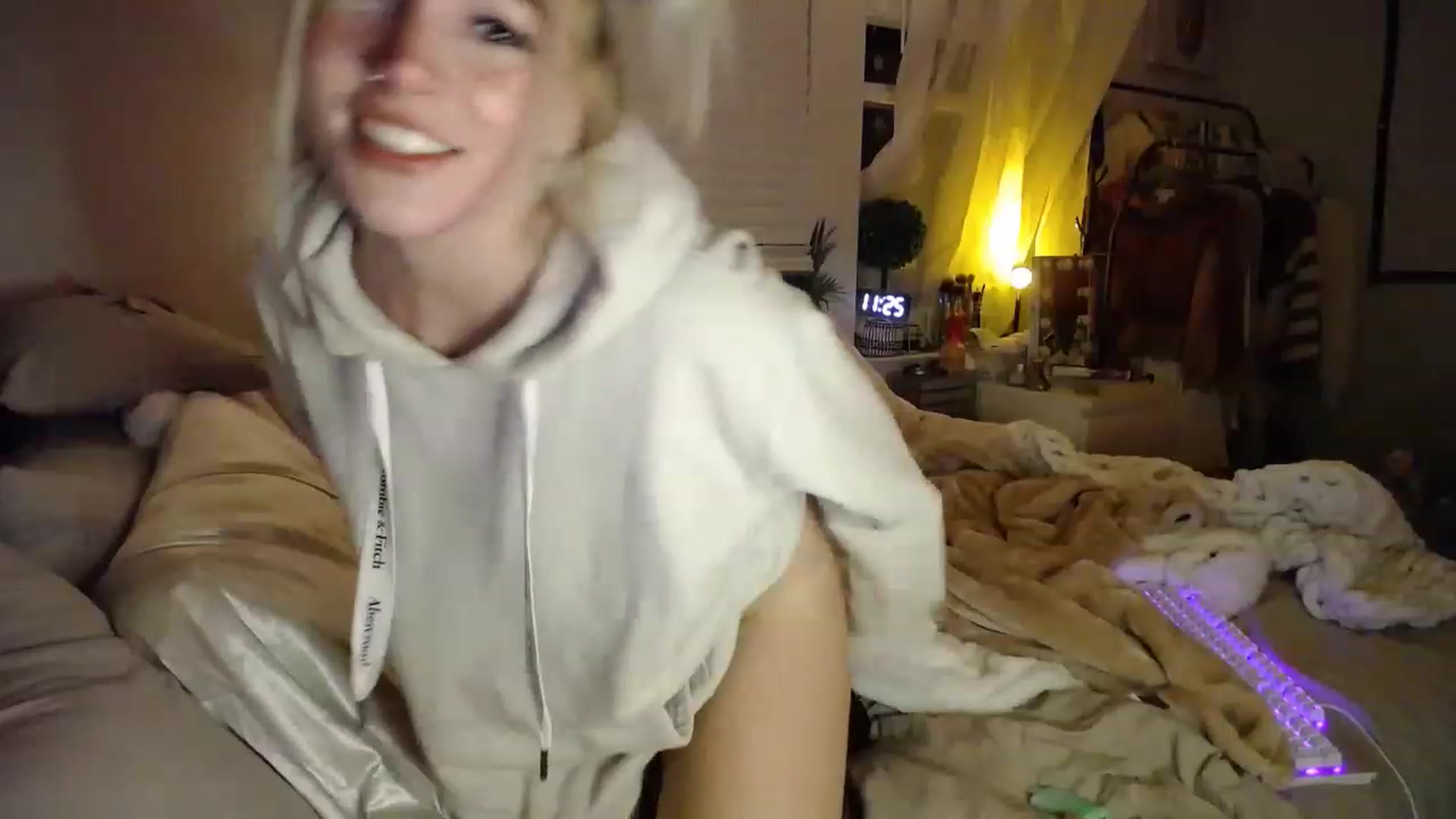 Gallery image thumbnail from Devereuxquinn's myfreecams stream on, 12/31/2022, 04:32 image 9 of 20