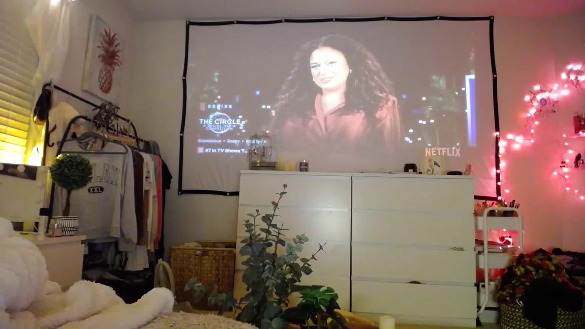Gallery image thumbnail from Devereuxquinn's myfreecams stream on, 01/15/2023, 04:56 image 9 of 20