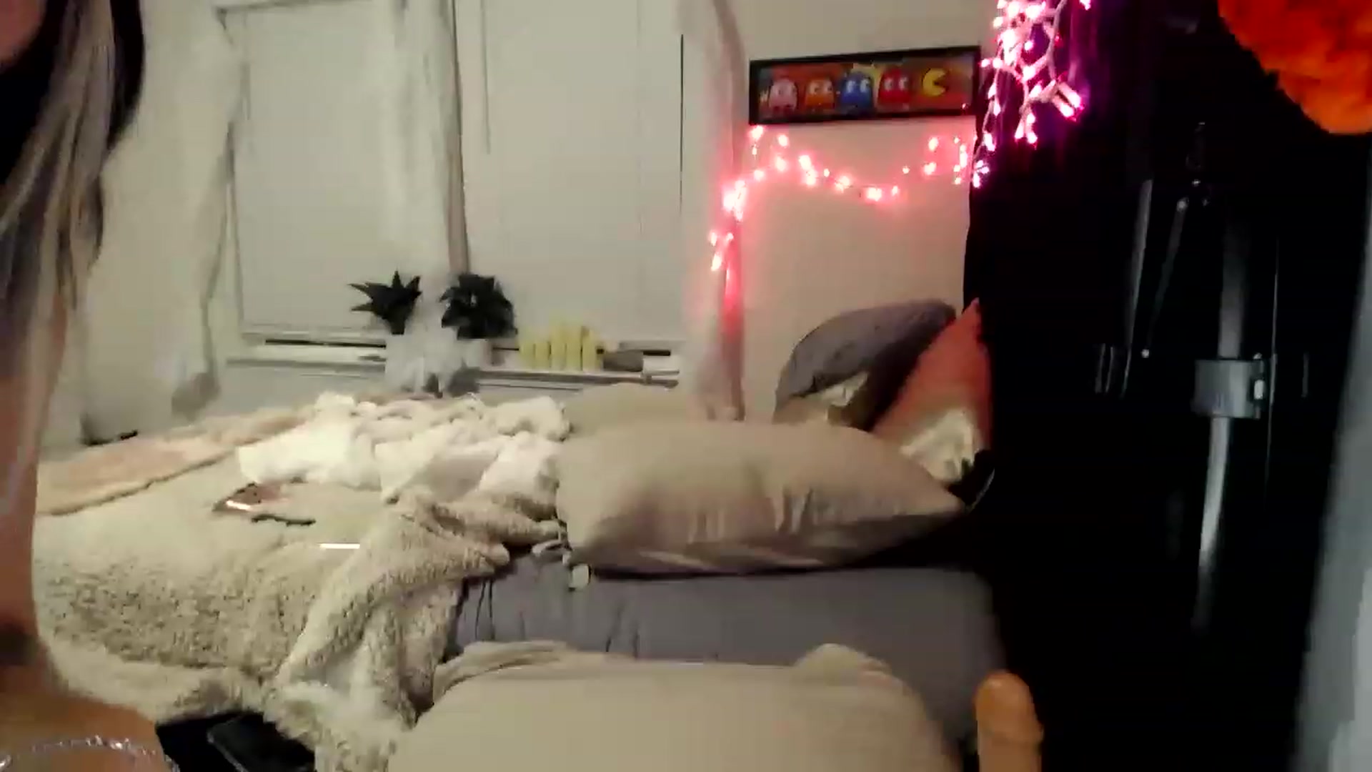 Gallery image thumbnail from Devereuxquinn's myfreecams stream on, 03/01/2023, 05:12 image 4 of 20