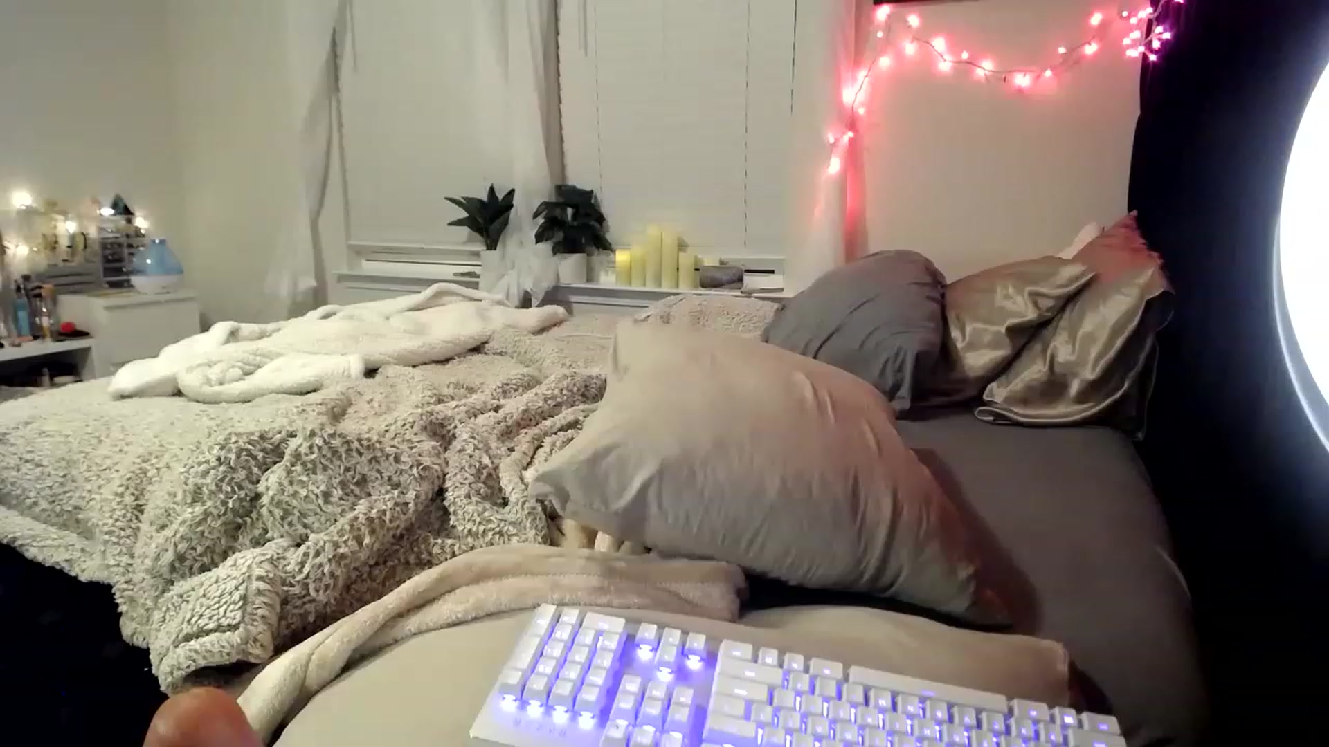 Gallery image thumbnail from Devereuxquinn's myfreecams stream on, 03/02/2023, 04:48 image 4 of 20