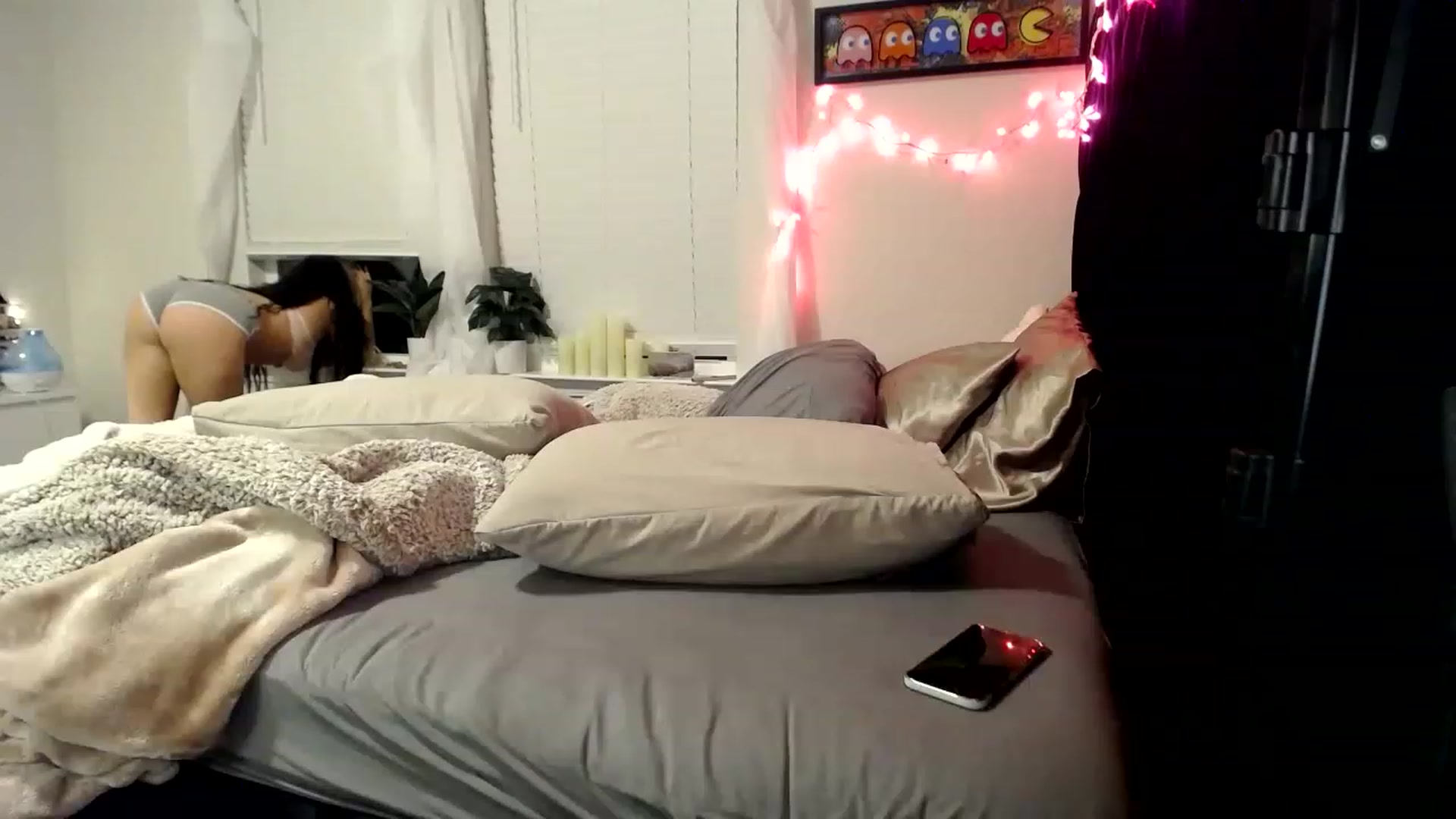 Gallery image thumbnail from Devereuxquinn's myfreecams stream on, 03/02/2023, 07:46 image 13 of 20