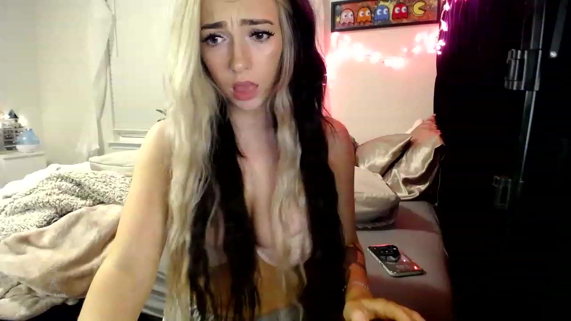 Gallery image thumbnail from Devereuxquinn's myfreecams stream on, 03/02/2023, 07:46 image 12 of 20
