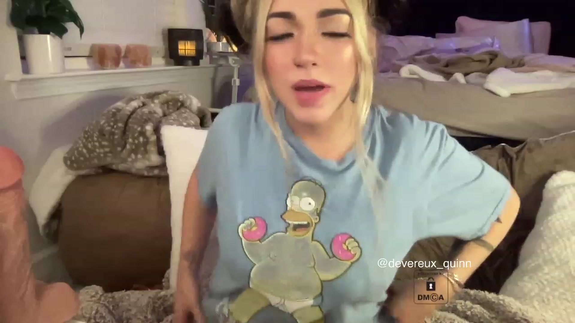 Gallery image thumbnail from Devereuxquinn's myfreecams stream on, 03/28/2023, 03:51 image 12 of 20