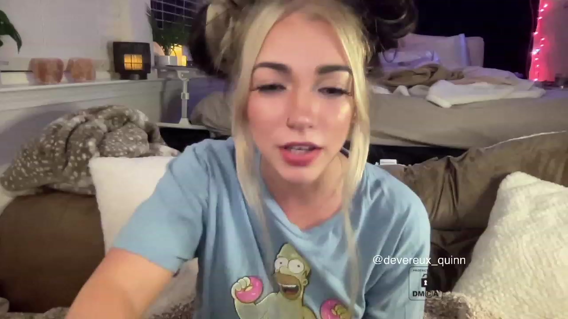 Gallery image thumbnail from Devereuxquinn's myfreecams stream on, 03/28/2023, 03:51 image 1 of 20
