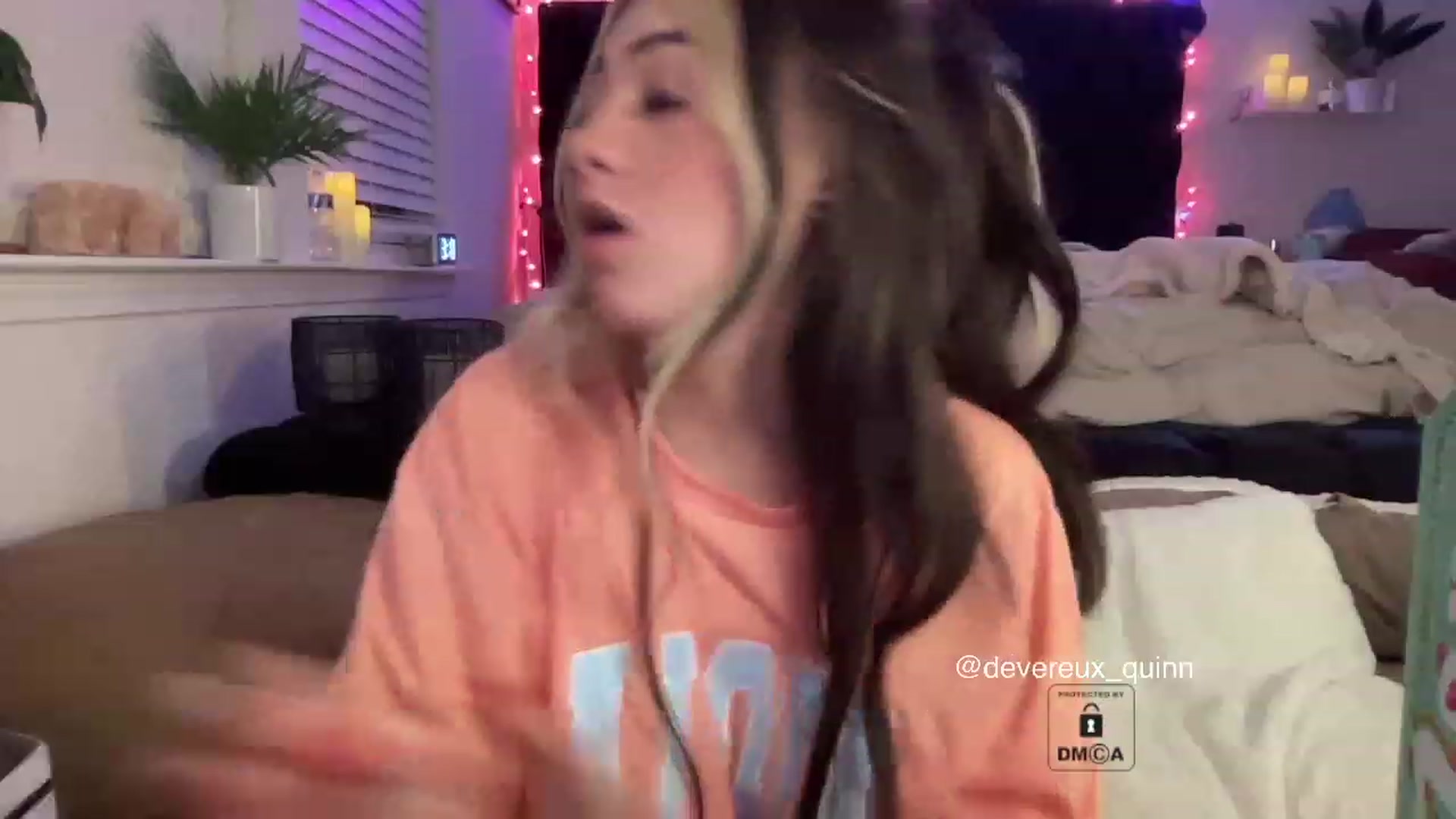 Gallery image thumbnail from Devereuxquinn's myfreecams stream on, 04/01/2023, 07:22 image 20 of 20