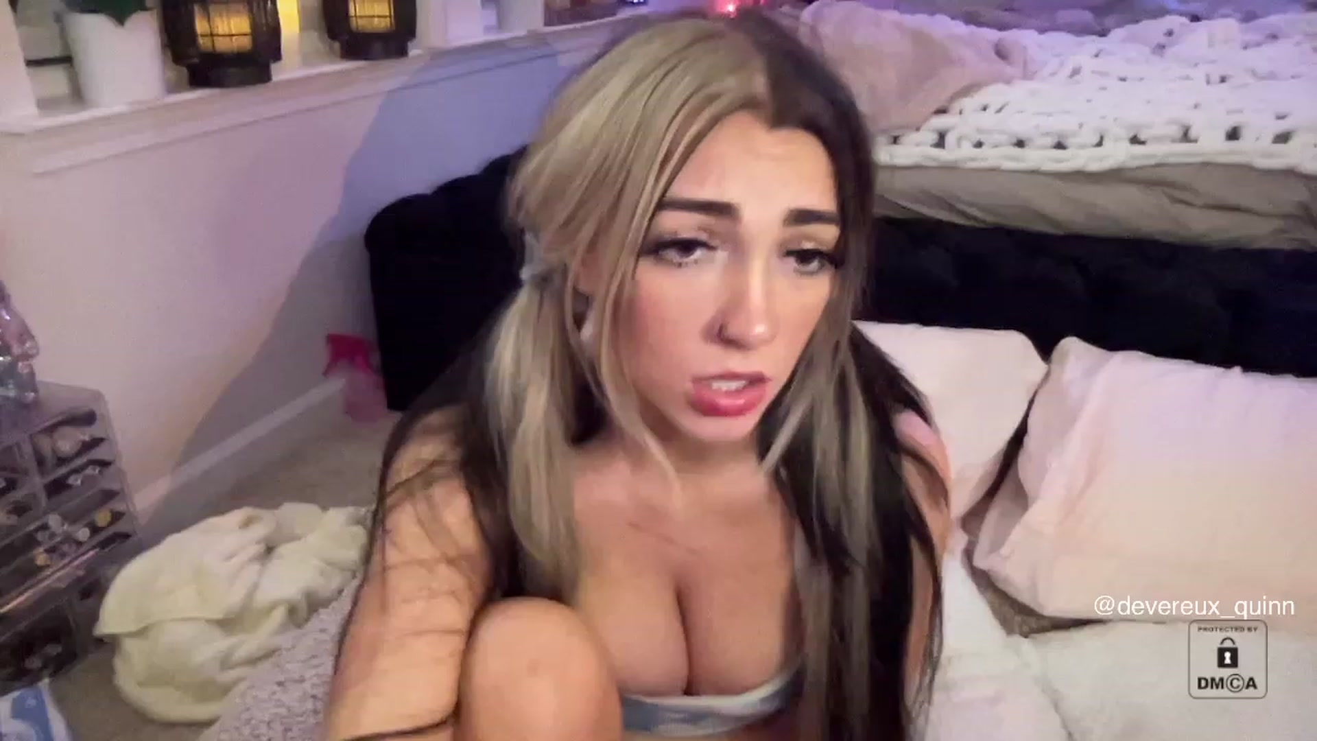 Gallery image thumbnail from Devereuxquinn's myfreecams stream on, 04/12/2023, 06:14 image 9 of 20