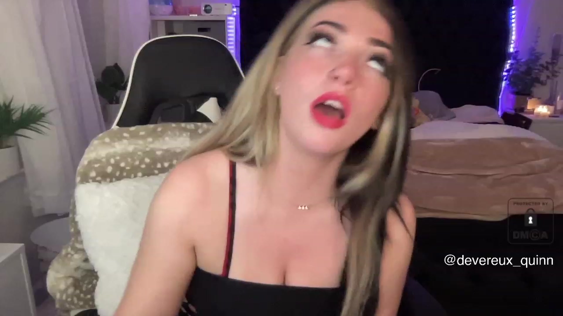 Gallery image thumbnail from Devereuxquinn's myfreecams stream on, 05/13/2023, 06:06 image 3 of 20