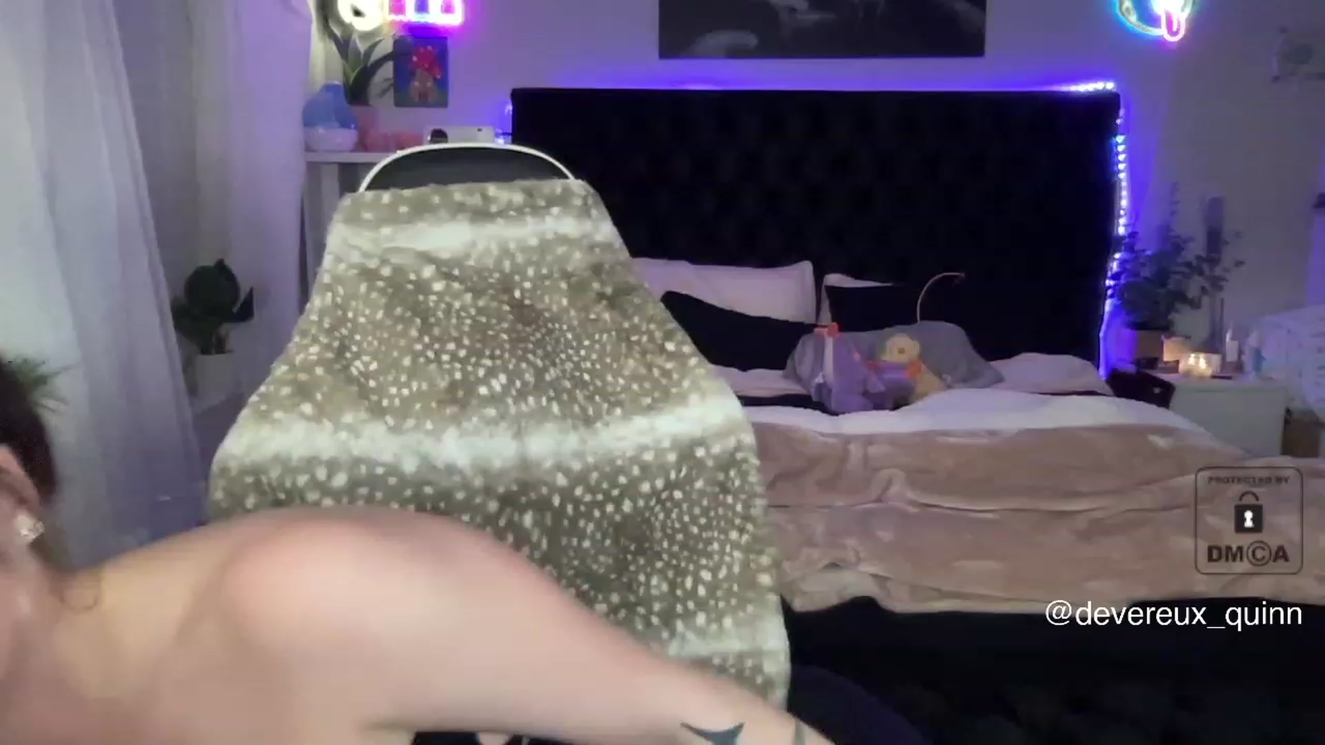 Gallery image thumbnail from Devereuxquinn's myfreecams stream on, 05/13/2023, 06:56 image 2 of 20