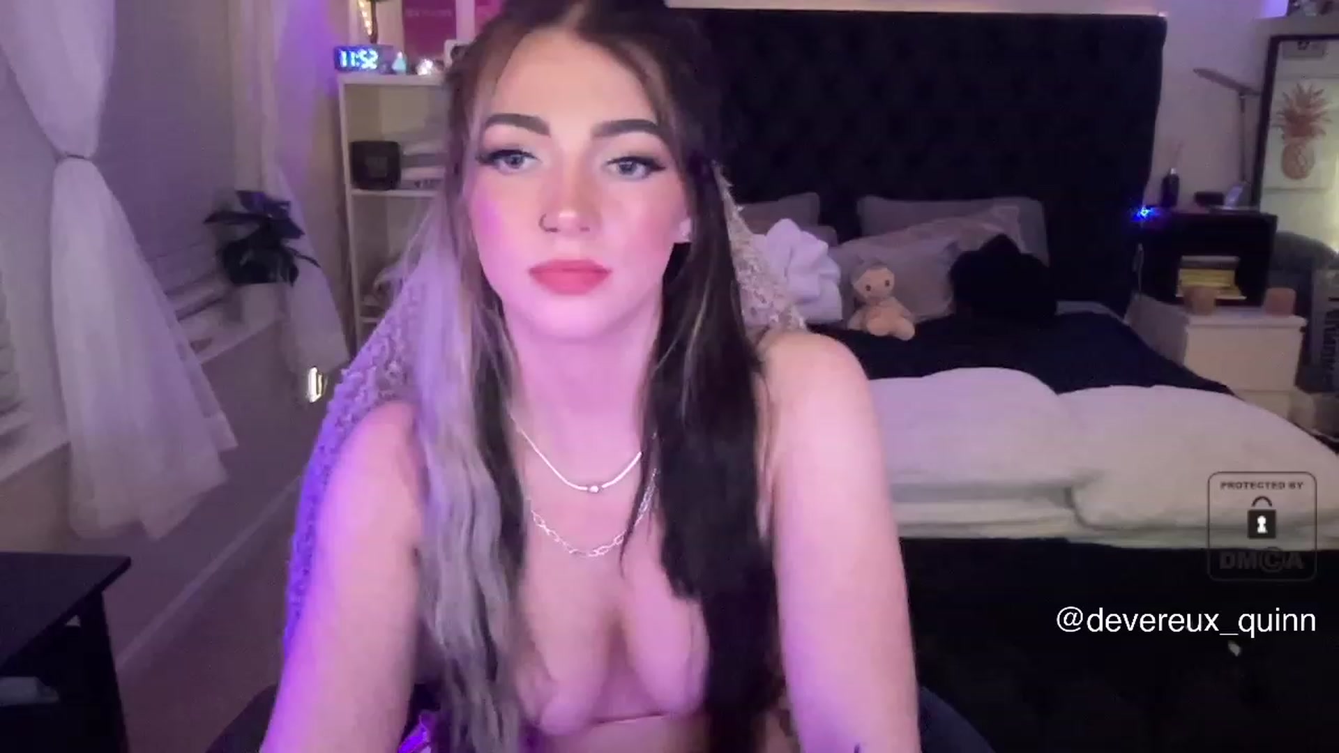 Gallery image thumbnail from Devereuxquinn's myfreecams stream on, 06/02/2023, 04:12 image 7 of 20