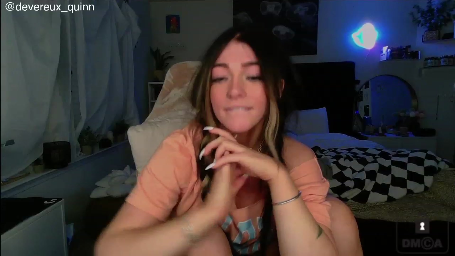 Gallery image thumbnail from Devereuxquinn's myfreecams stream on, 07/07/2023, 07:01 image 5 of 20