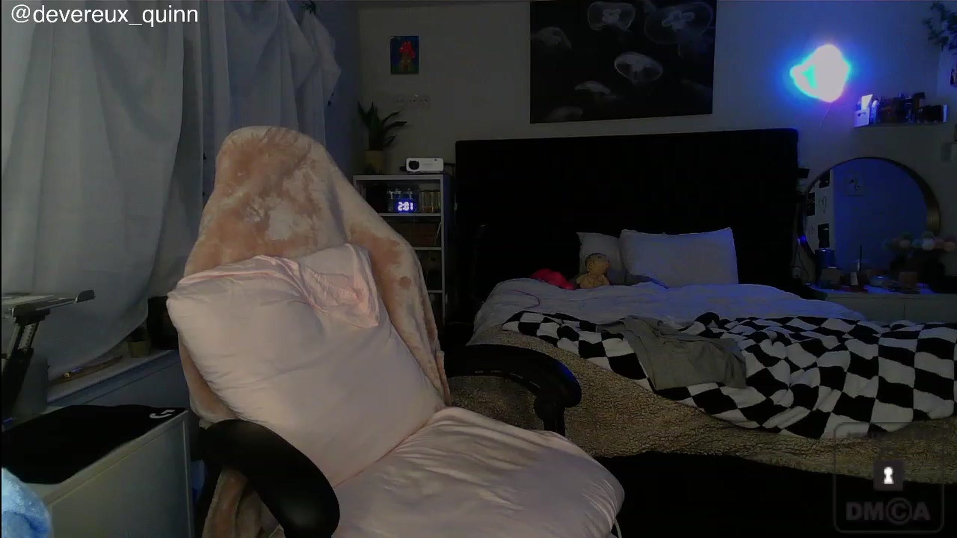 Gallery image thumbnail from Devereuxquinn's myfreecams stream on, 07/07/2023, 07:01 image 14 of 20