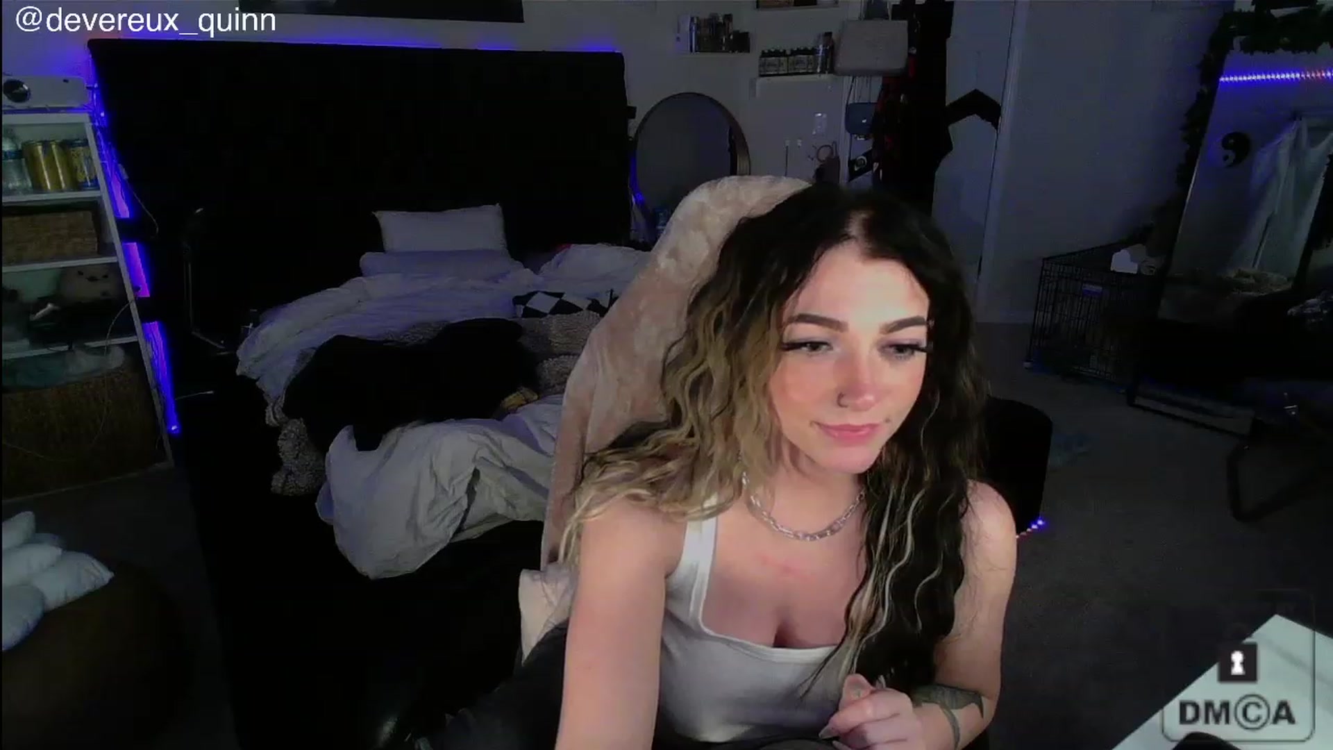 Gallery image thumbnail from Devereuxquinn's myfreecams stream on, 07/09/2023, 06:14 image 11 of 20