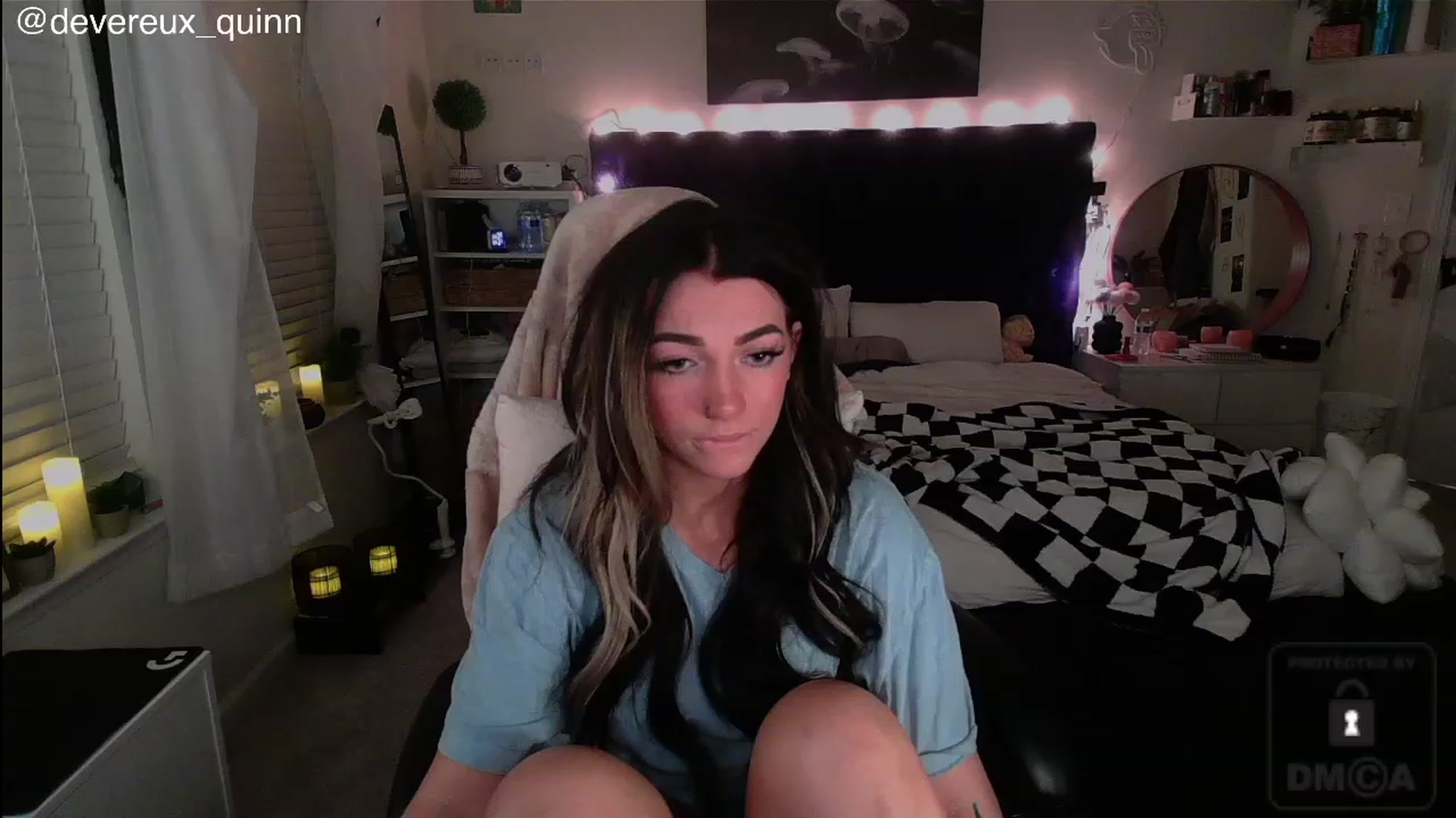 Gallery image thumbnail from Devereuxquinn's myfreecams stream on, 07/19/2023, 03:56 image 10 of 20