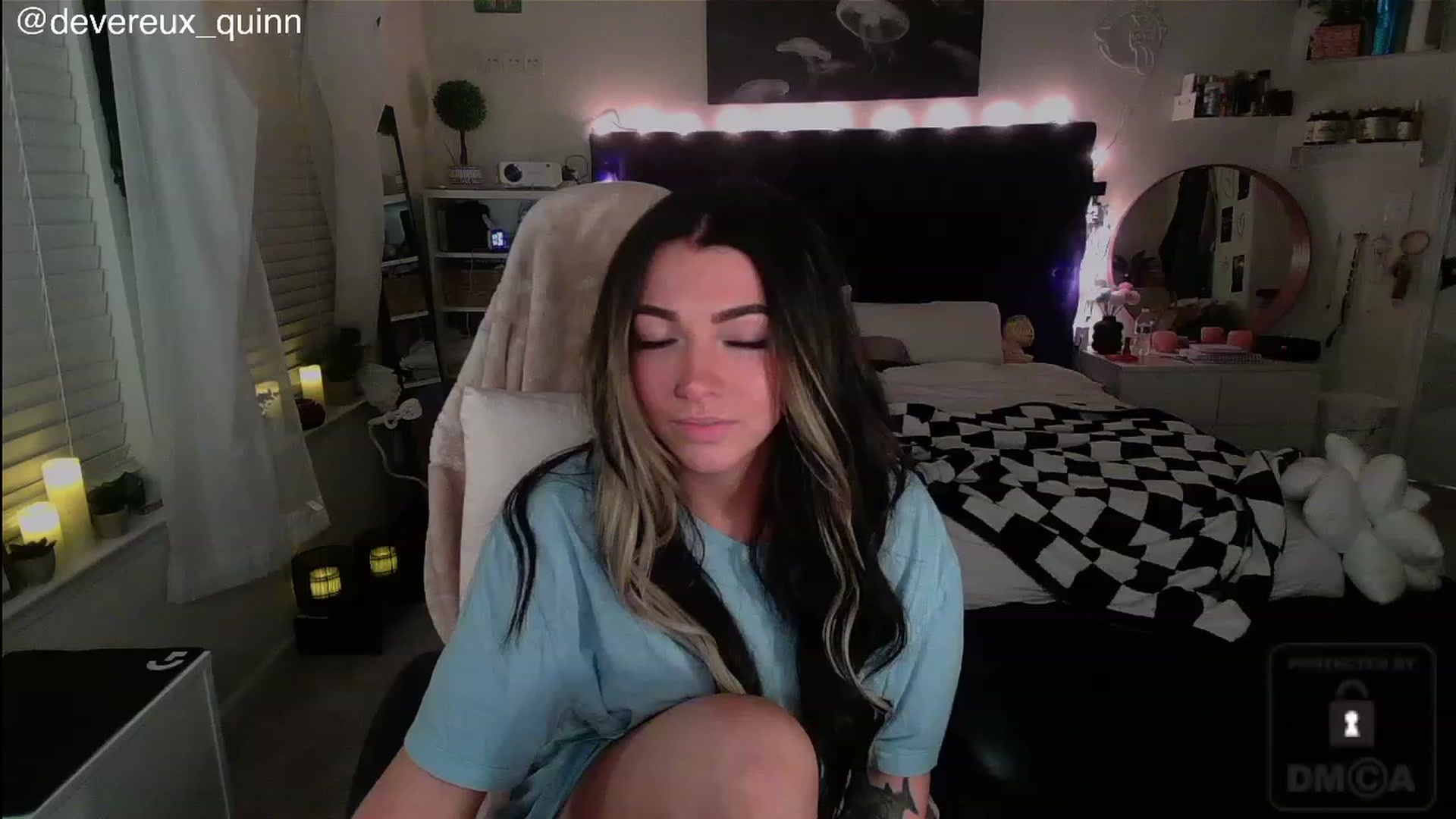 Gallery image thumbnail from Devereuxquinn's myfreecams stream on, 07/19/2023, 03:56 image 5 of 20