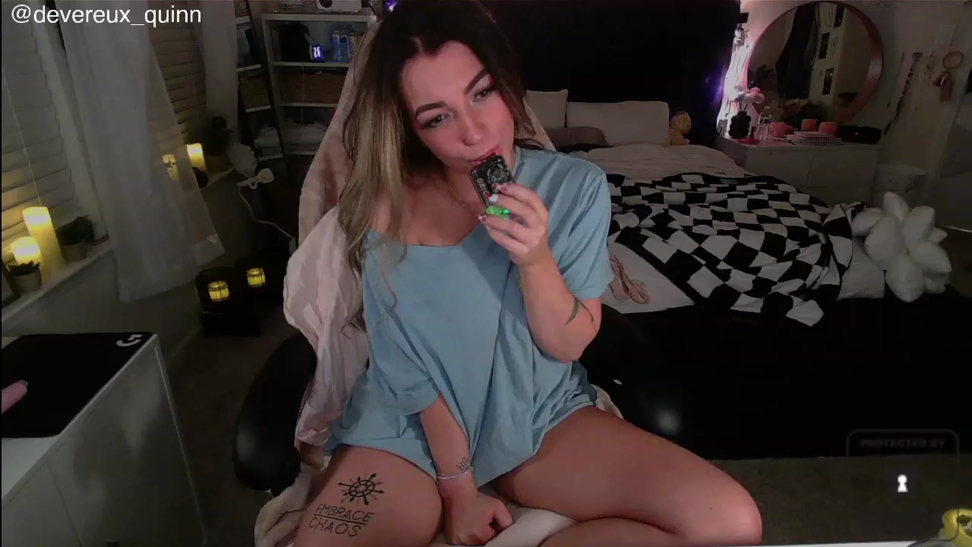 Gallery image thumbnail from Devereuxquinn's myfreecams stream on, 07/19/2023, 08:05 image 9 of 20