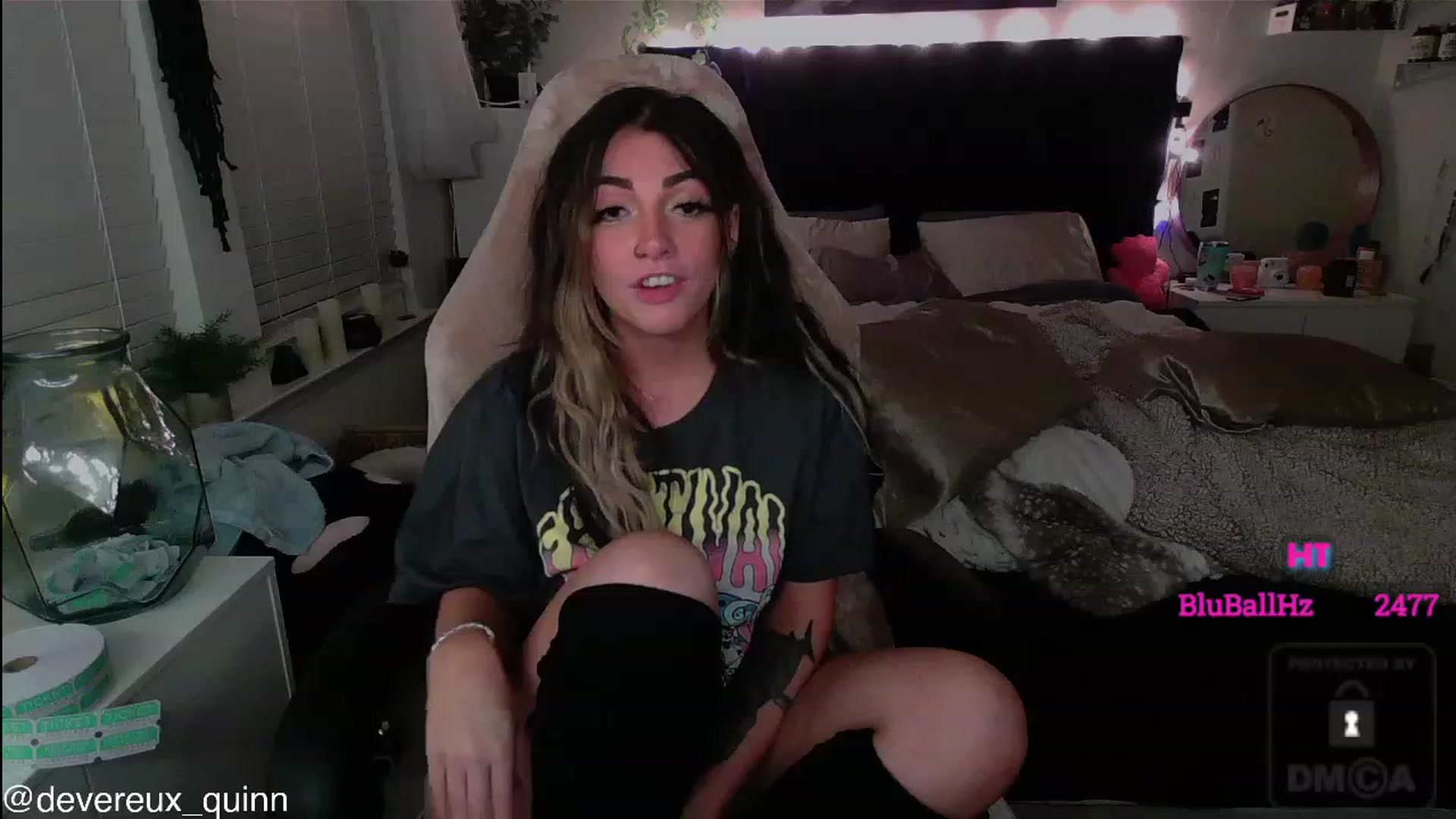 Gallery image thumbnail from Devereuxquinn's myfreecams stream on, 07/26/2023, 07:52 image 17 of 20
