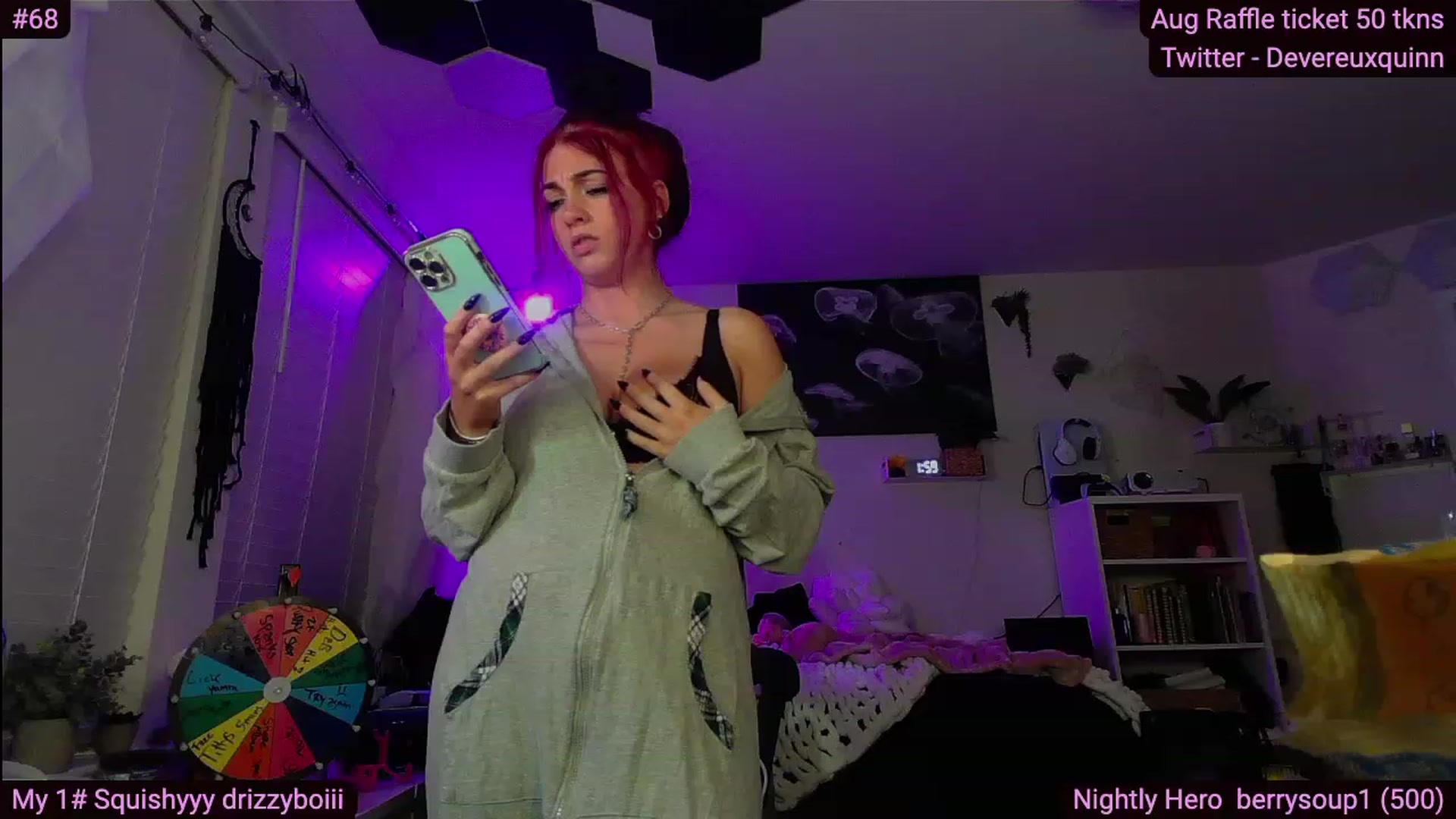 Gallery image thumbnail from Devereuxquinn's myfreecams stream on, 08/22/2023, 06:36 image 3 of 20