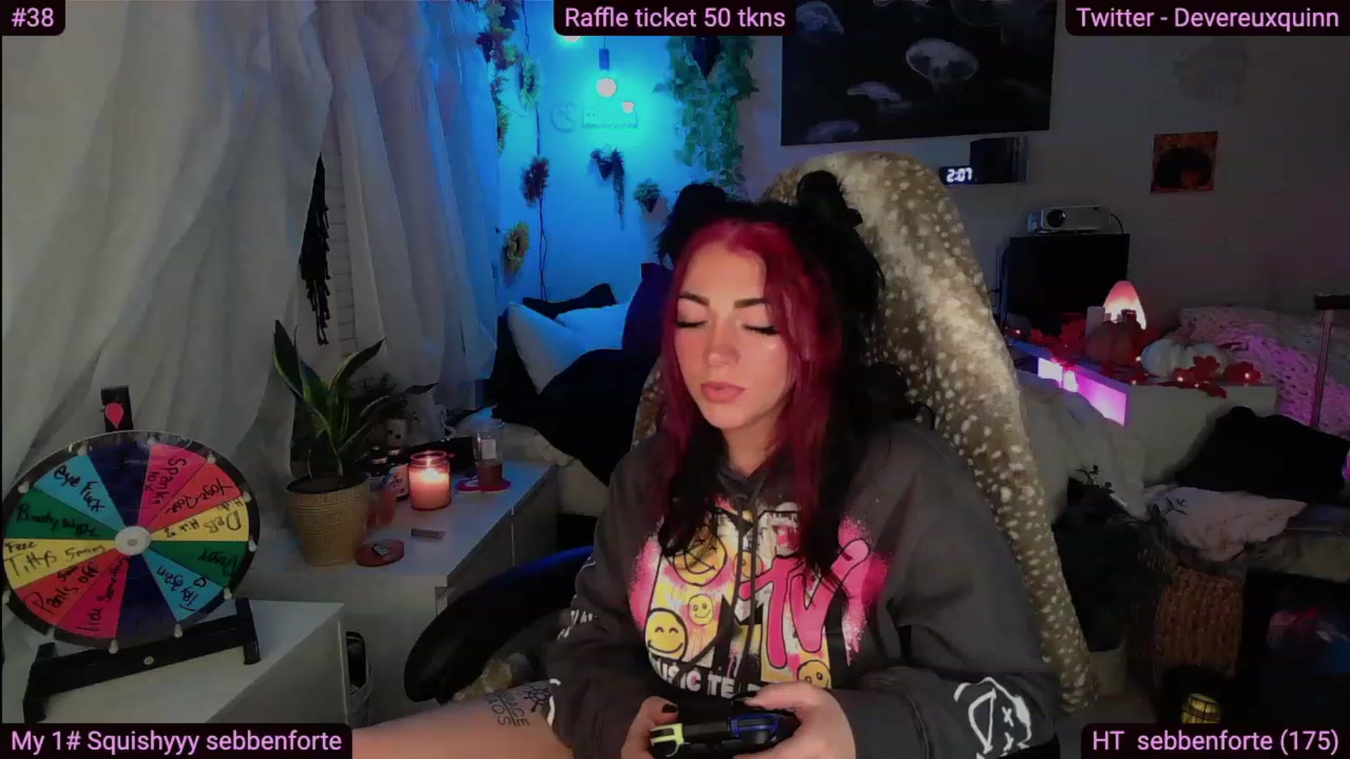 Gallery image thumbnail from Devereuxquinn's myfreecams stream on, 09/07/2023, 07:41 image 8 of 20