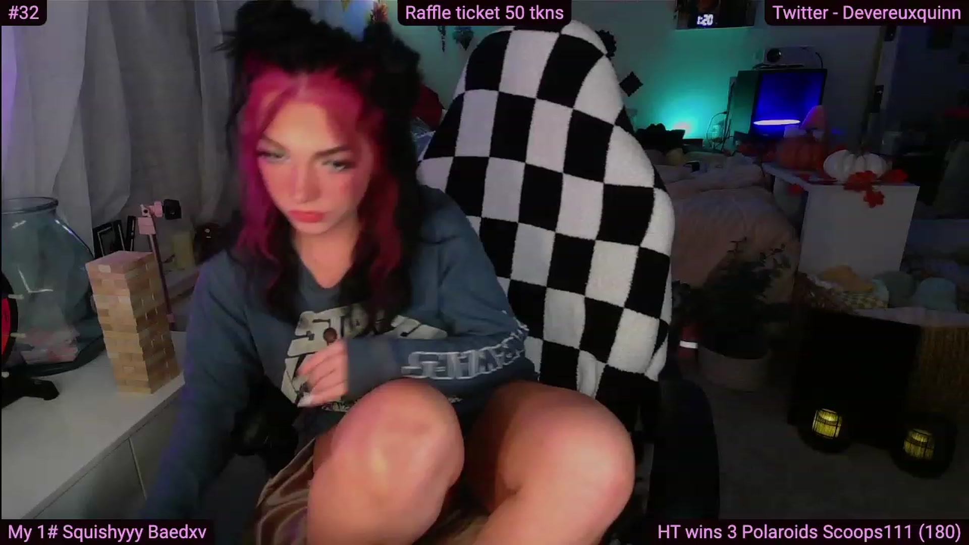 Gallery image thumbnail from Devereuxquinn's myfreecams stream on, 09/13/2023, 06:24 image 15 of 20