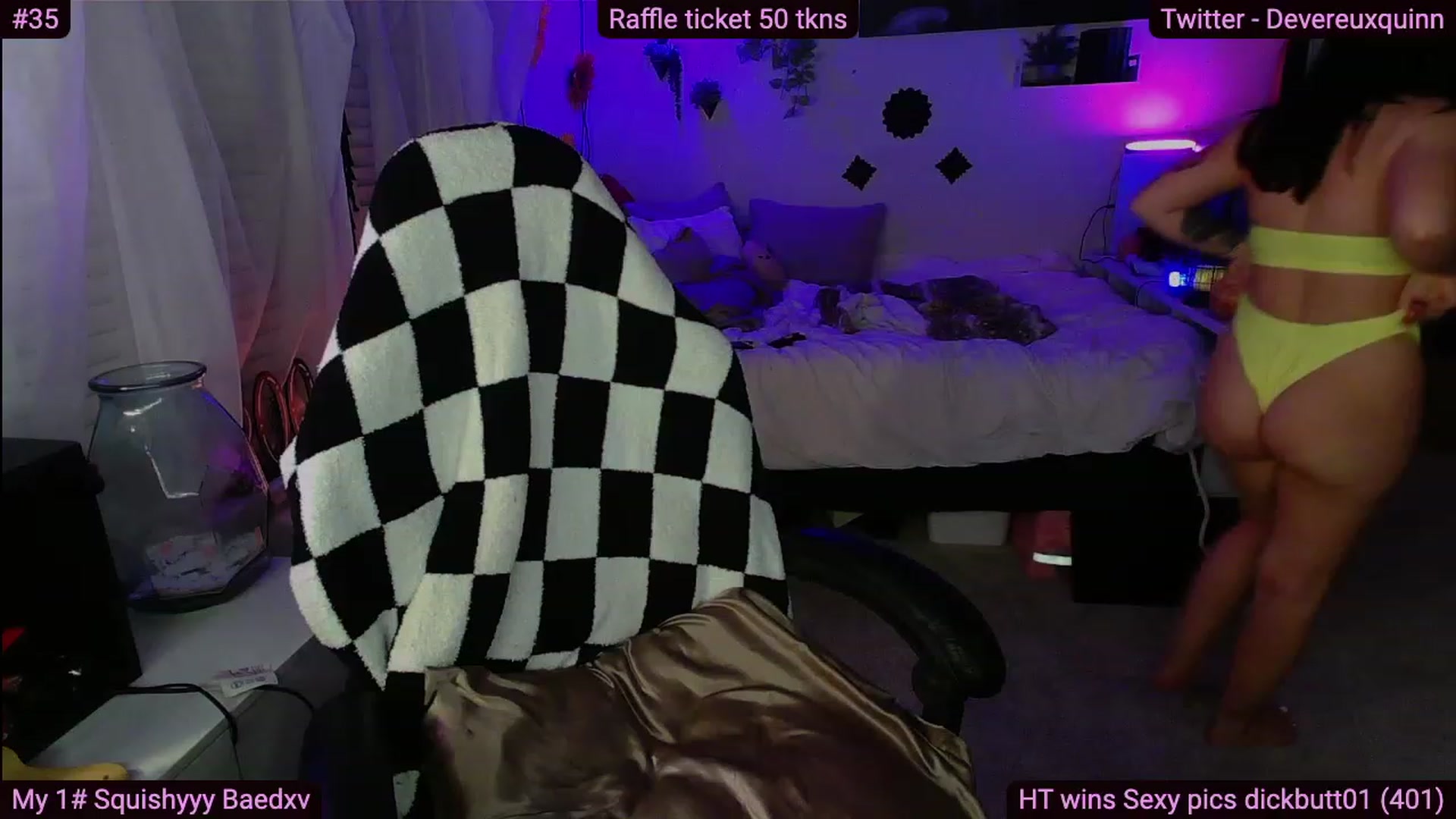 Gallery image thumbnail from Devereuxquinn's myfreecams stream on, 09/19/2023, 08:42 image 1 of 20