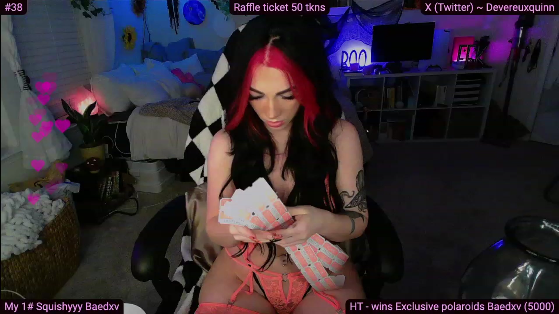 Gallery image thumbnail from Devereuxquinn's myfreecams stream on, 10/01/2023, 05:51 image 4 of 20