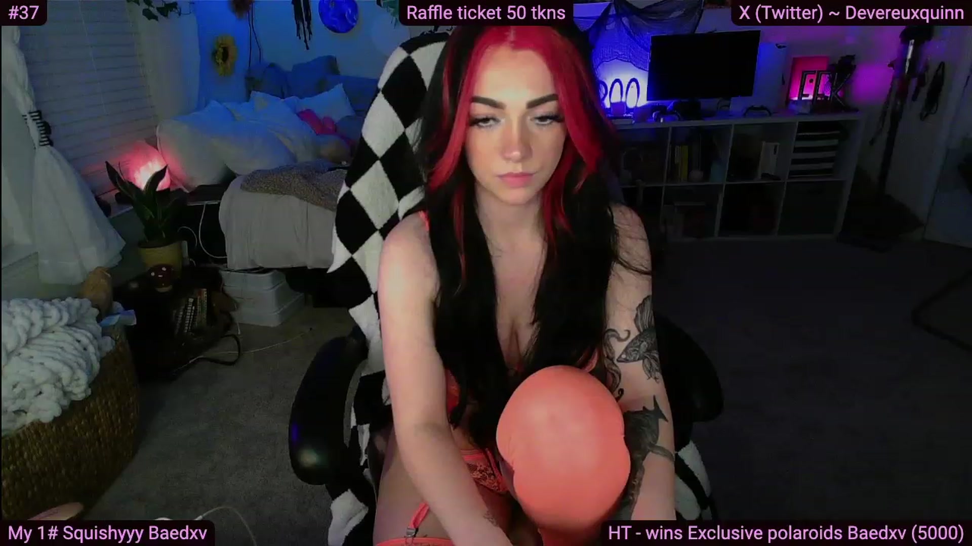 Gallery image thumbnail from Devereuxquinn's myfreecams stream on, 10/01/2023, 05:51 image 18 of 20