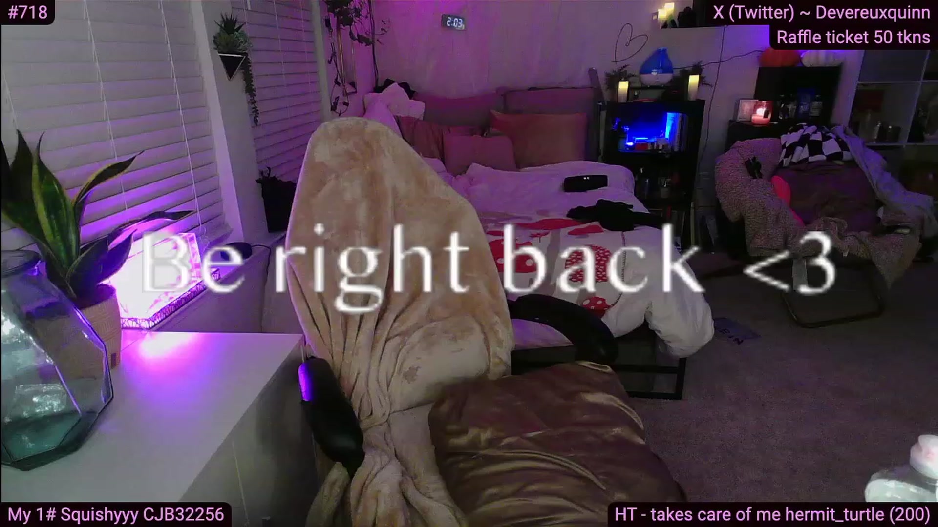 Gallery image thumbnail from Devereuxquinn's myfreecams stream on, 11/03/2023, 06:28 image 17 of 20