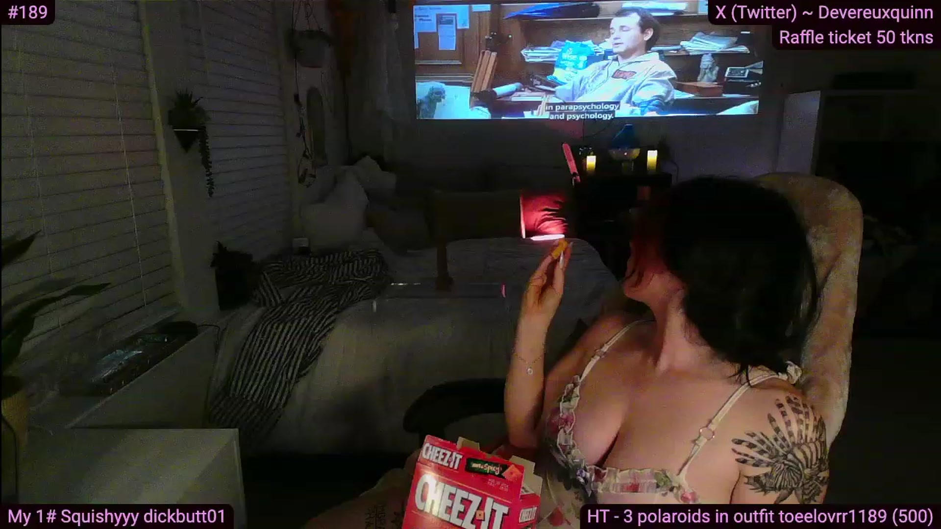 Gallery image thumbnail from Devereuxquinn's myfreecams stream on, 11/05/2023, 06:38 image 9 of 20