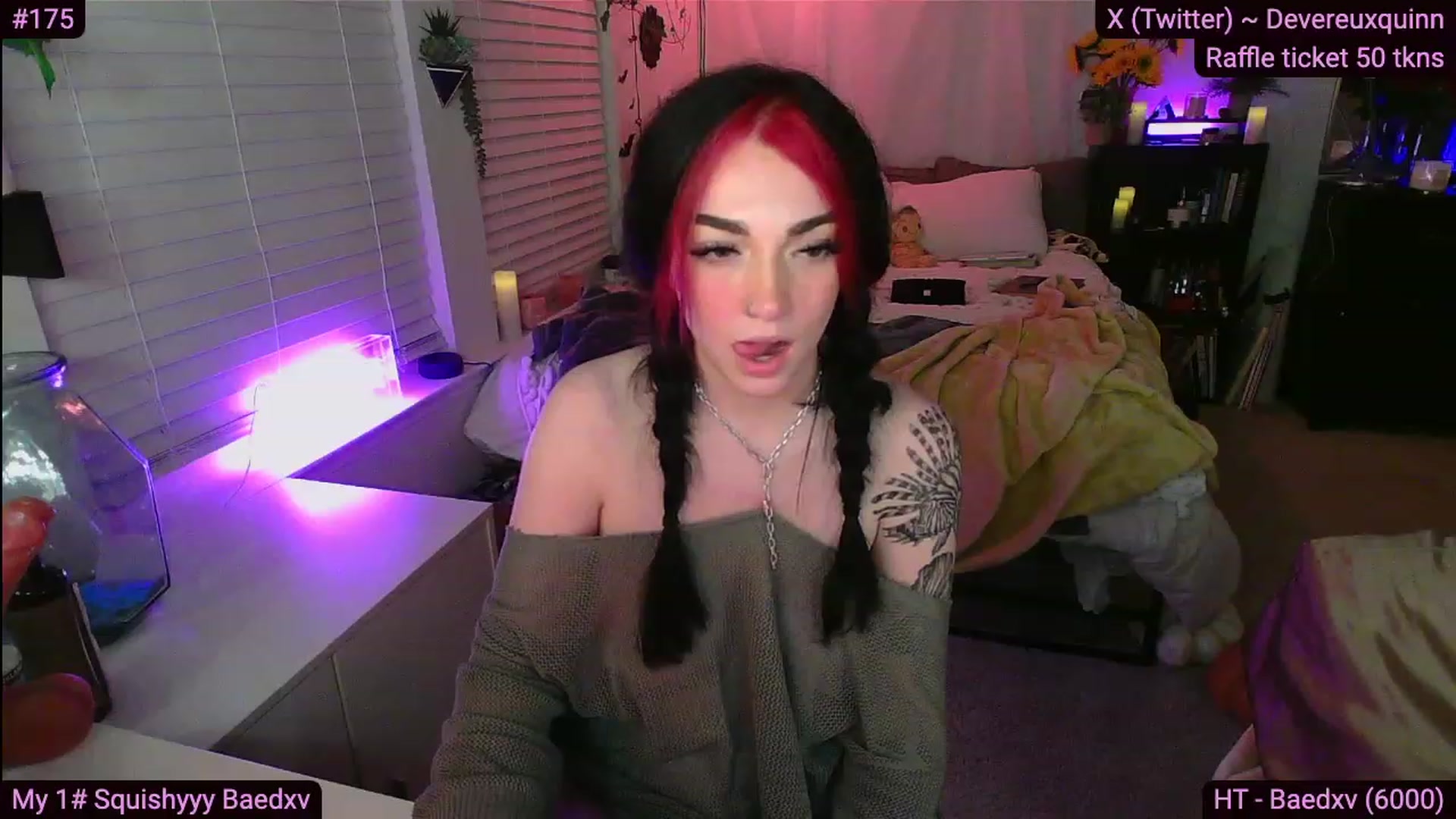 Gallery image thumbnail from Devereuxquinn's myfreecams stream on, 11/15/2023, 07:08 image 11 of 20