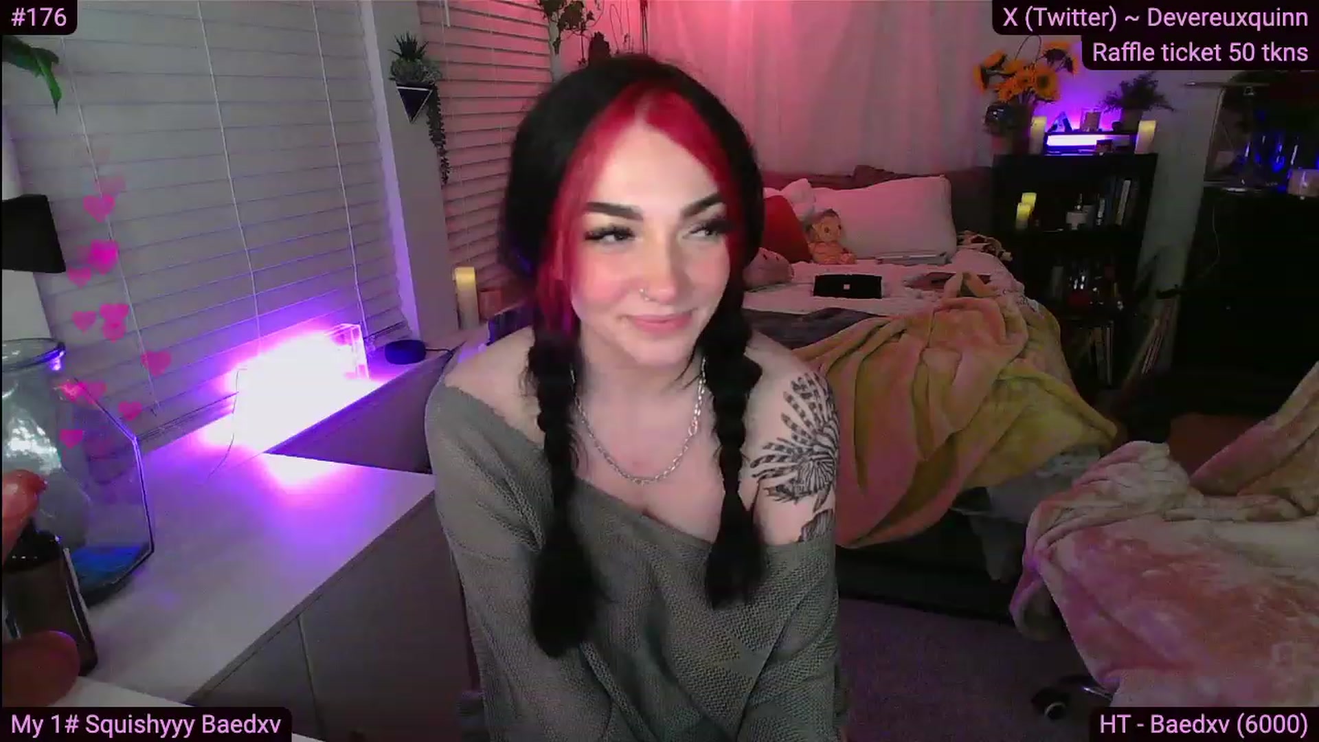 Gallery image thumbnail from Devereuxquinn's myfreecams stream on, 11/15/2023, 07:08 image 5 of 20