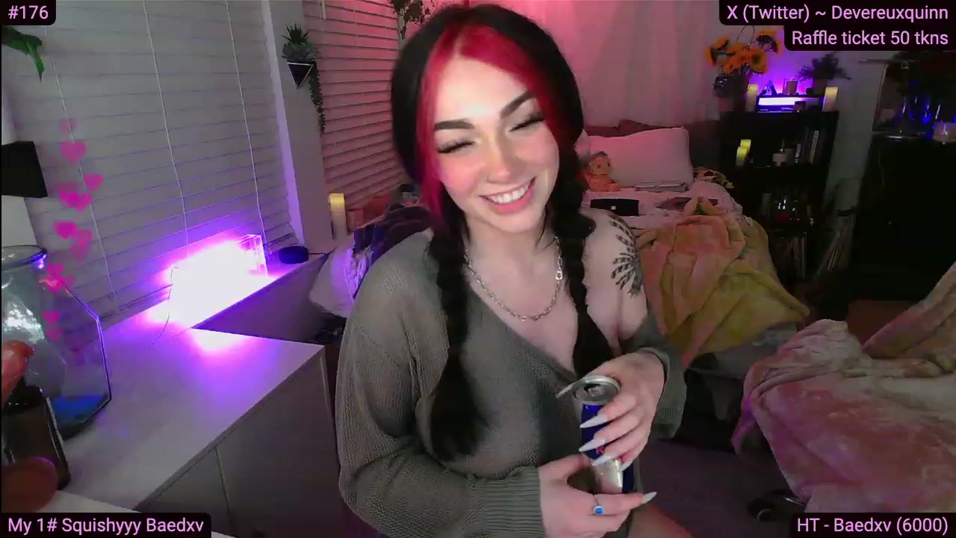 Gallery image thumbnail from Devereuxquinn's myfreecams stream on, 11/15/2023, 07:08 image 6 of 20