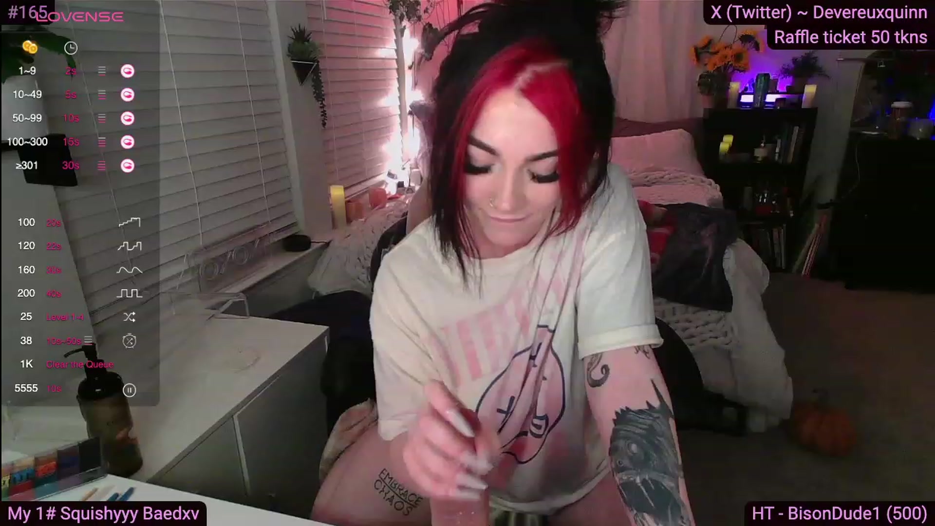 Gallery image thumbnail from Devereuxquinn's myfreecams stream on, 11/16/2023, 05:16 image 17 of 20