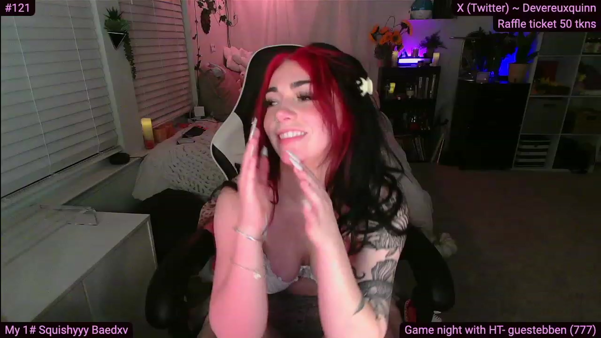 Gallery image thumbnail from Devereuxquinn's myfreecams stream on, 11/19/2023, 07:56 image 14 of 20