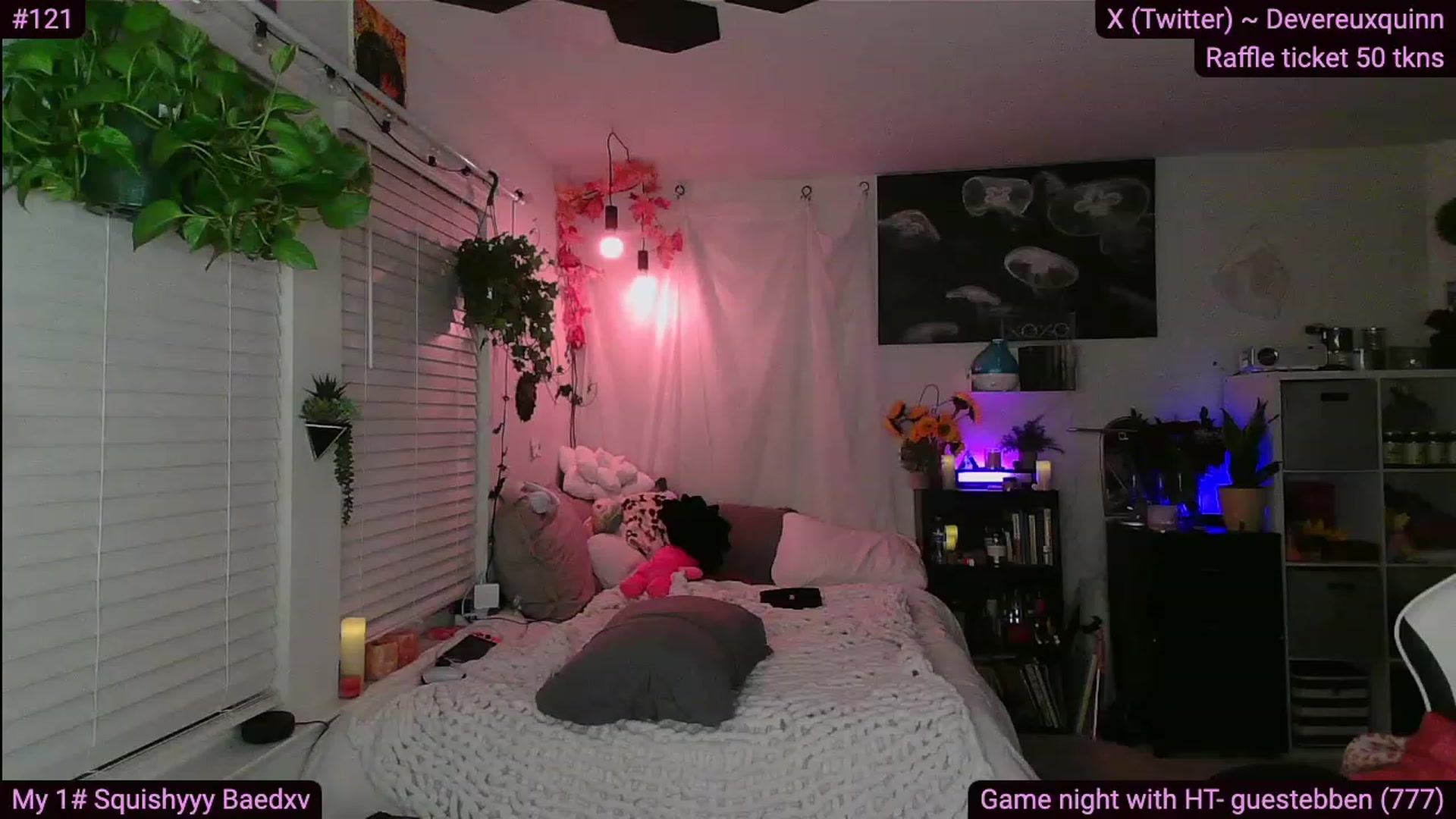 Gallery image thumbnail from Devereuxquinn's myfreecams stream on, 11/19/2023, 07:56 image 15 of 20