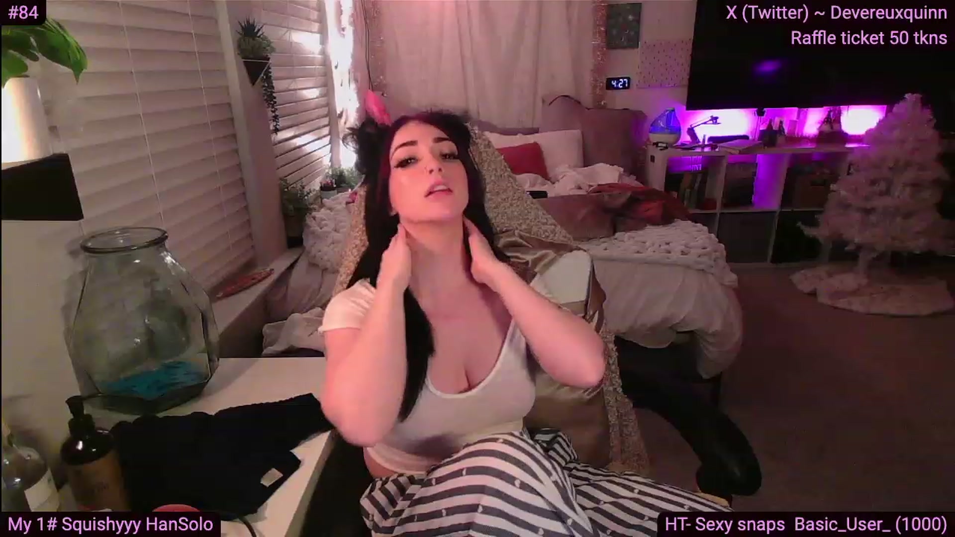 Gallery image thumbnail from Devereuxquinn's myfreecams stream on, 11/29/2023, 10:21 image 10 of 20