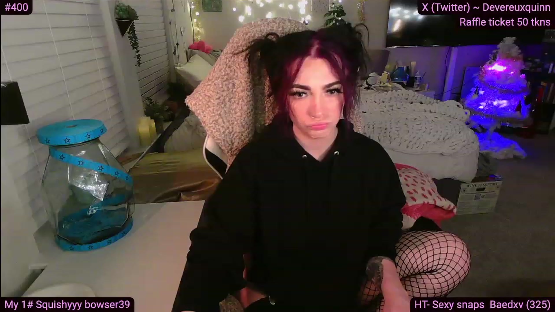 Gallery image thumbnail from Devereuxquinn's myfreecams stream on, 12/02/2023, 06:47 image 4 of 20