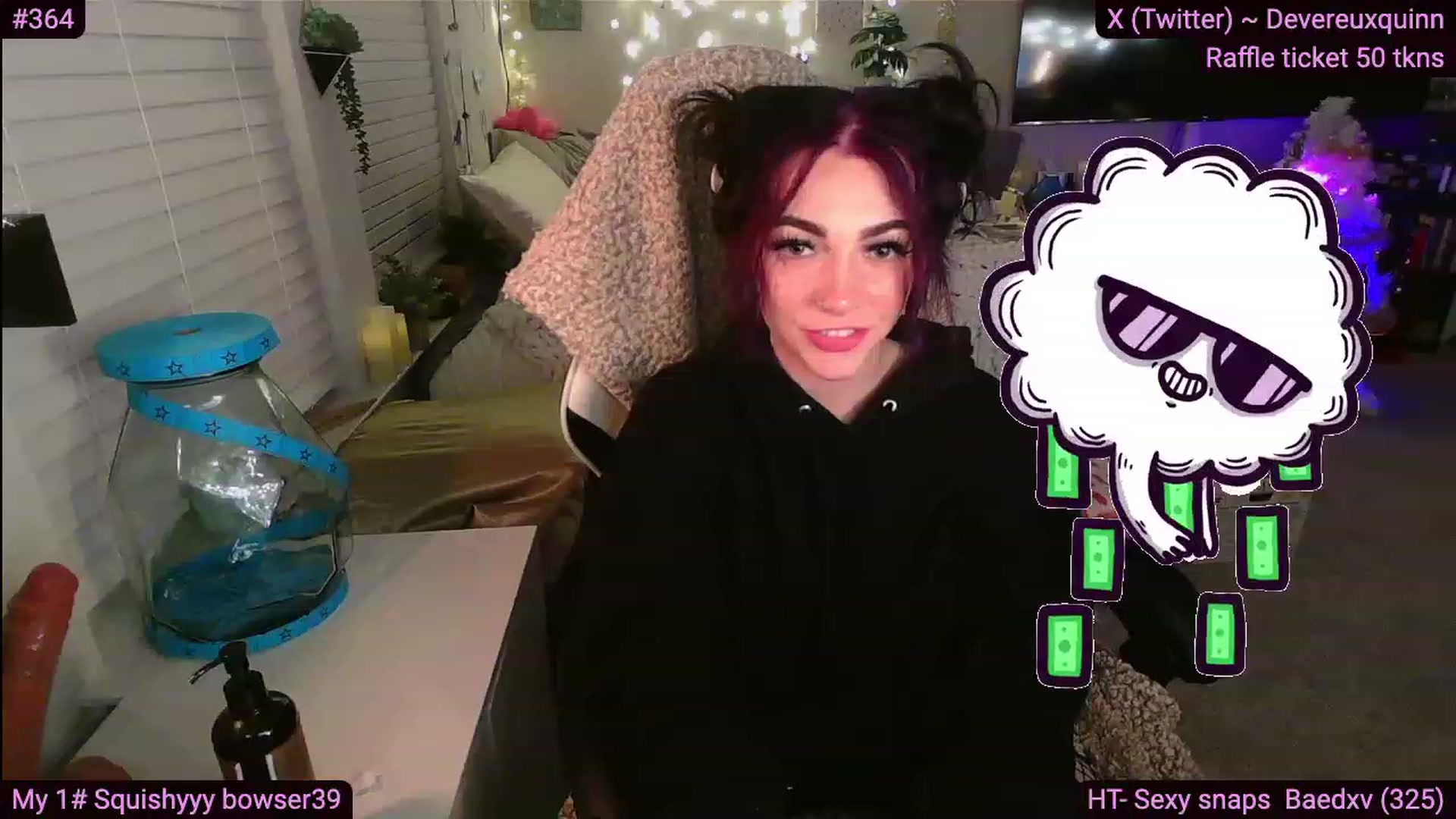 Gallery image thumbnail from Devereuxquinn's myfreecams stream on, 12/02/2023, 06:47 image 9 of 20