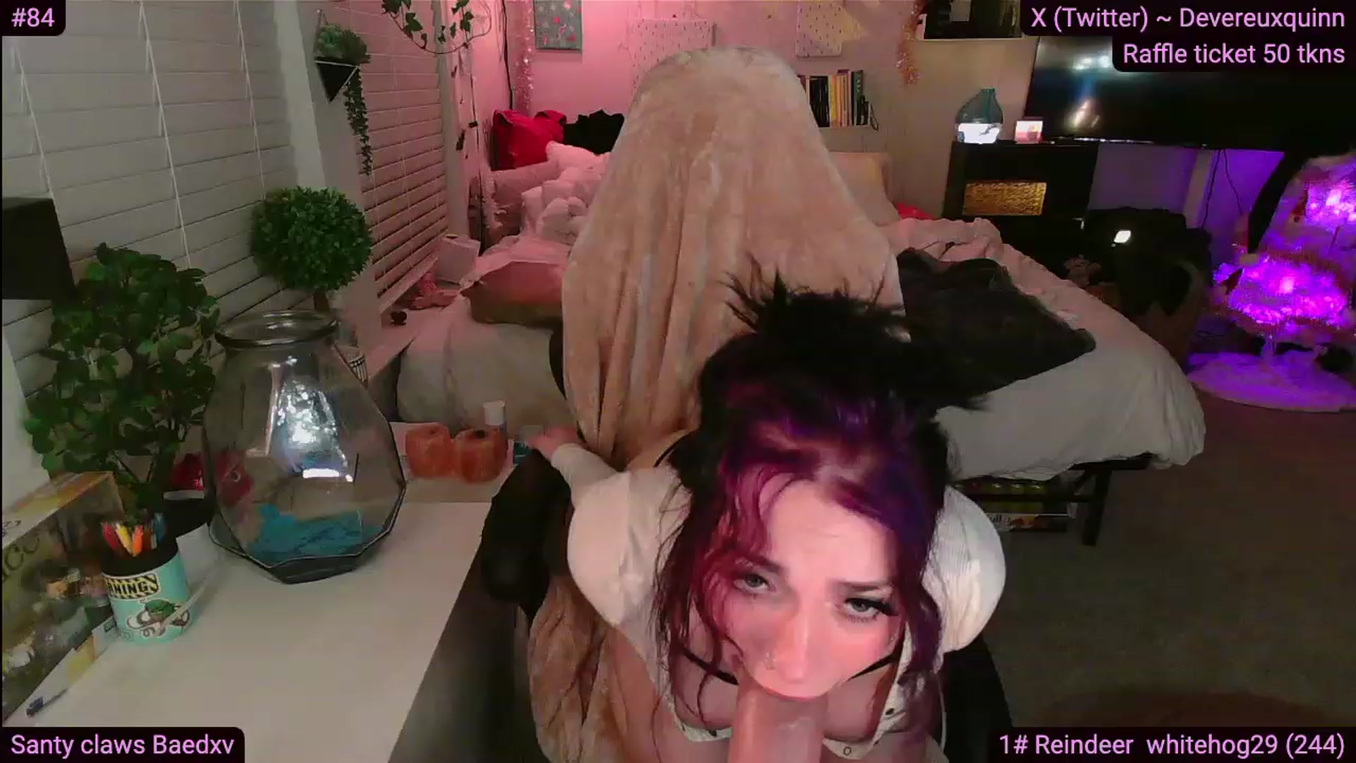 Gallery image thumbnail from Devereuxquinn's myfreecams stream on, 12/13/2023, 09:35 image 10 of 20