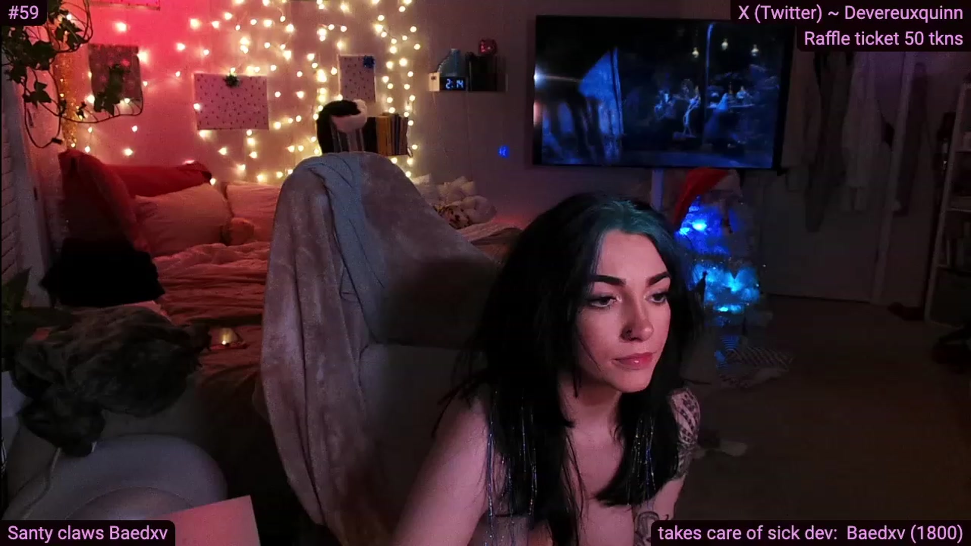 Gallery image thumbnail from Devereuxquinn's myfreecams stream on, 12/20/2023, 08:21 image 15 of 20